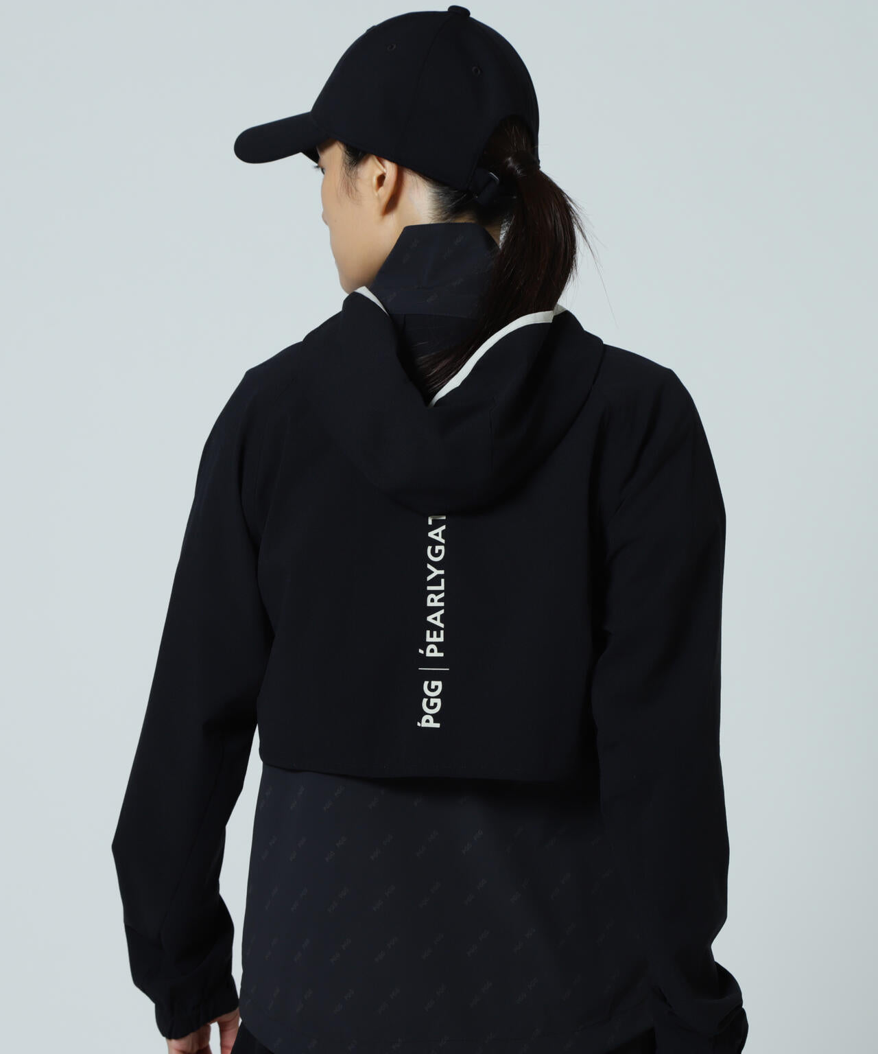 【PGG】【直営店舗&公式オンライン限定】Nyドビーストレッチ×DOTAIR 2WAY フーディブルゾン (LADIES)