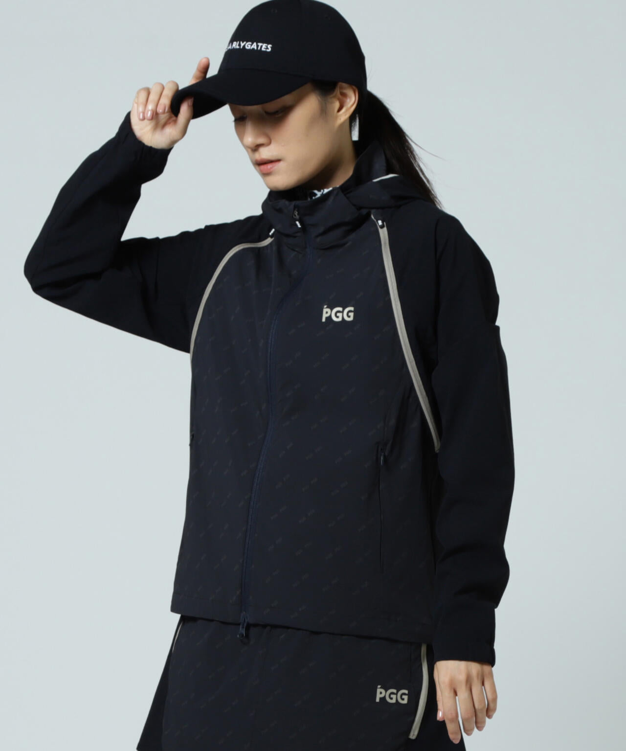 【PGG】【直営店舗&公式オンライン限定】Nyドビーストレッチ×DOTAIR 2WAY フーディブルゾン (LADIES)