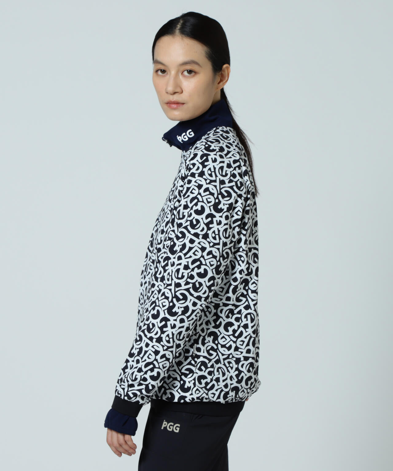 【PGG】【直営店舗&公式オンライン限定】Nyストレッチリップストップ×エプシロン <ロゴ総柄> (LADIES)