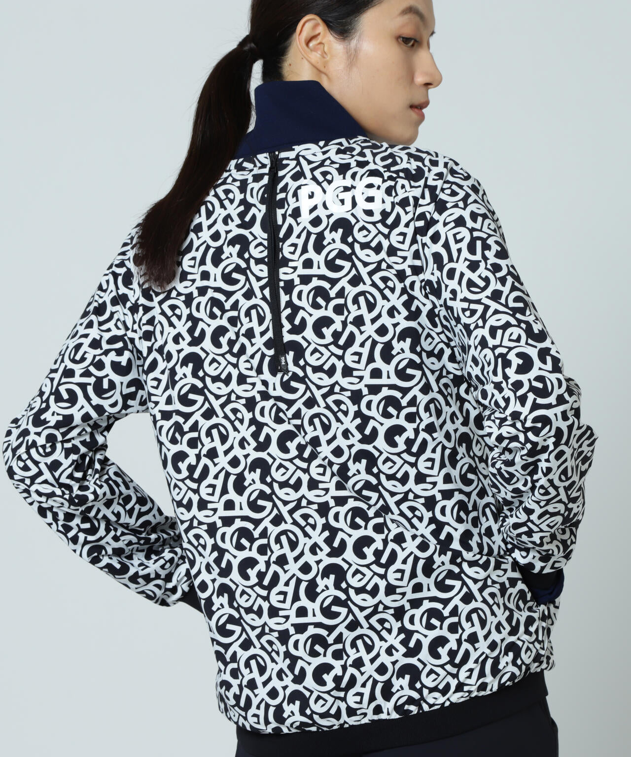 【PGG】【直営店舗&公式オンライン限定】Nyストレッチリップストップ×エプシロン <ロゴ総柄> (LADIES)