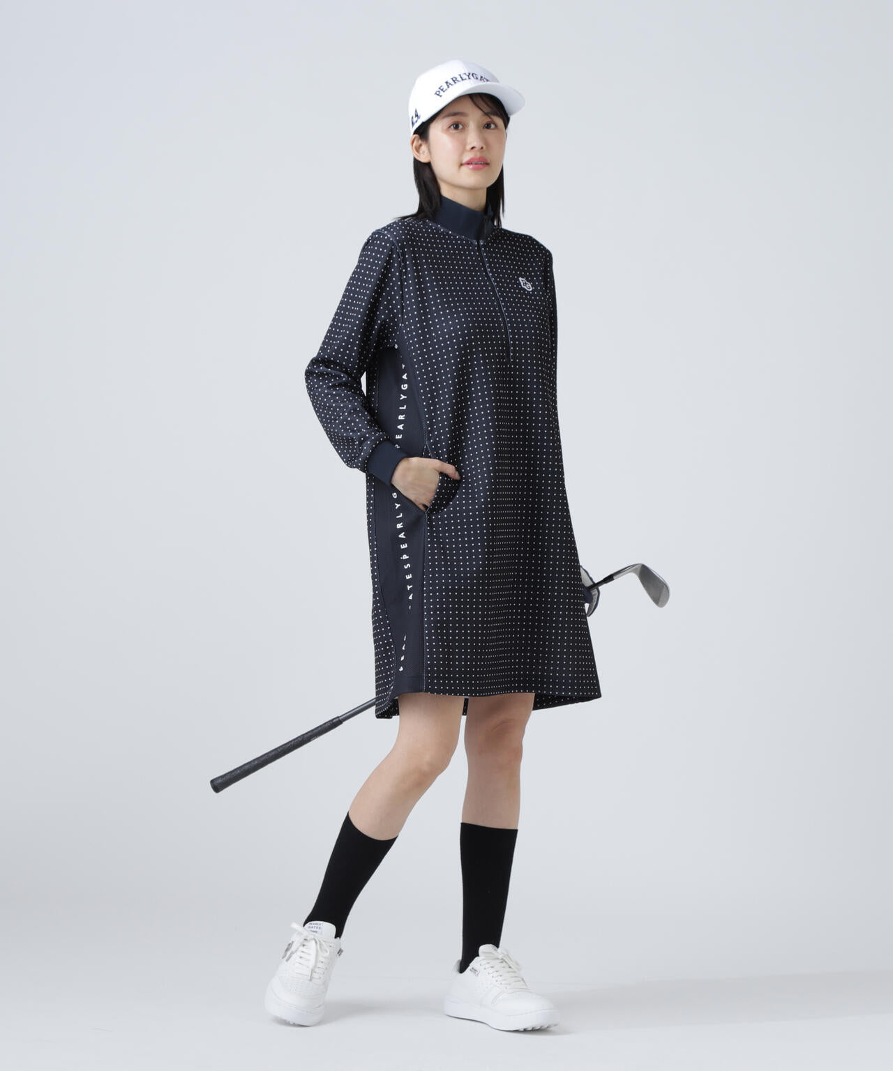 メッシュダンボール ハーフジップアップワンピース <ミニドット柄>