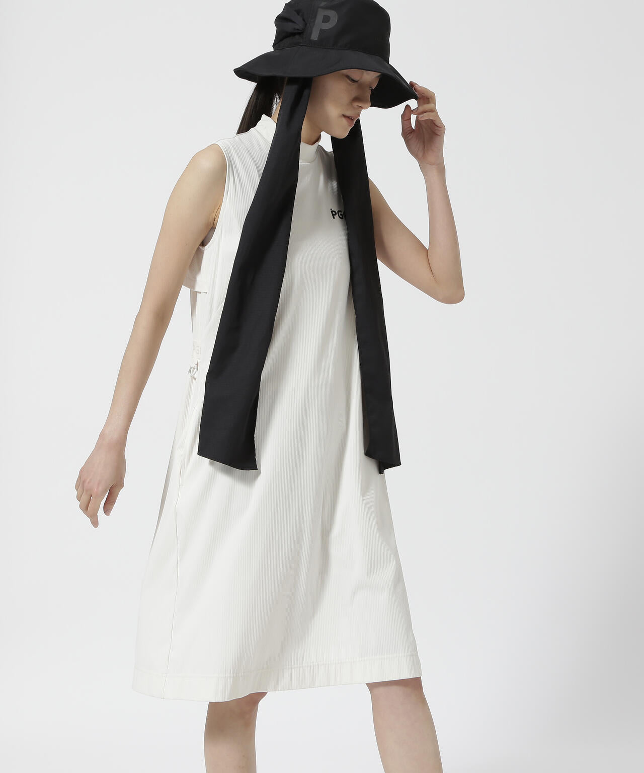 【PGG】【直営店舗&公式オンライン限定】Nyストライプ2WAYスリーブレスモックネックワンピース (LADIES)