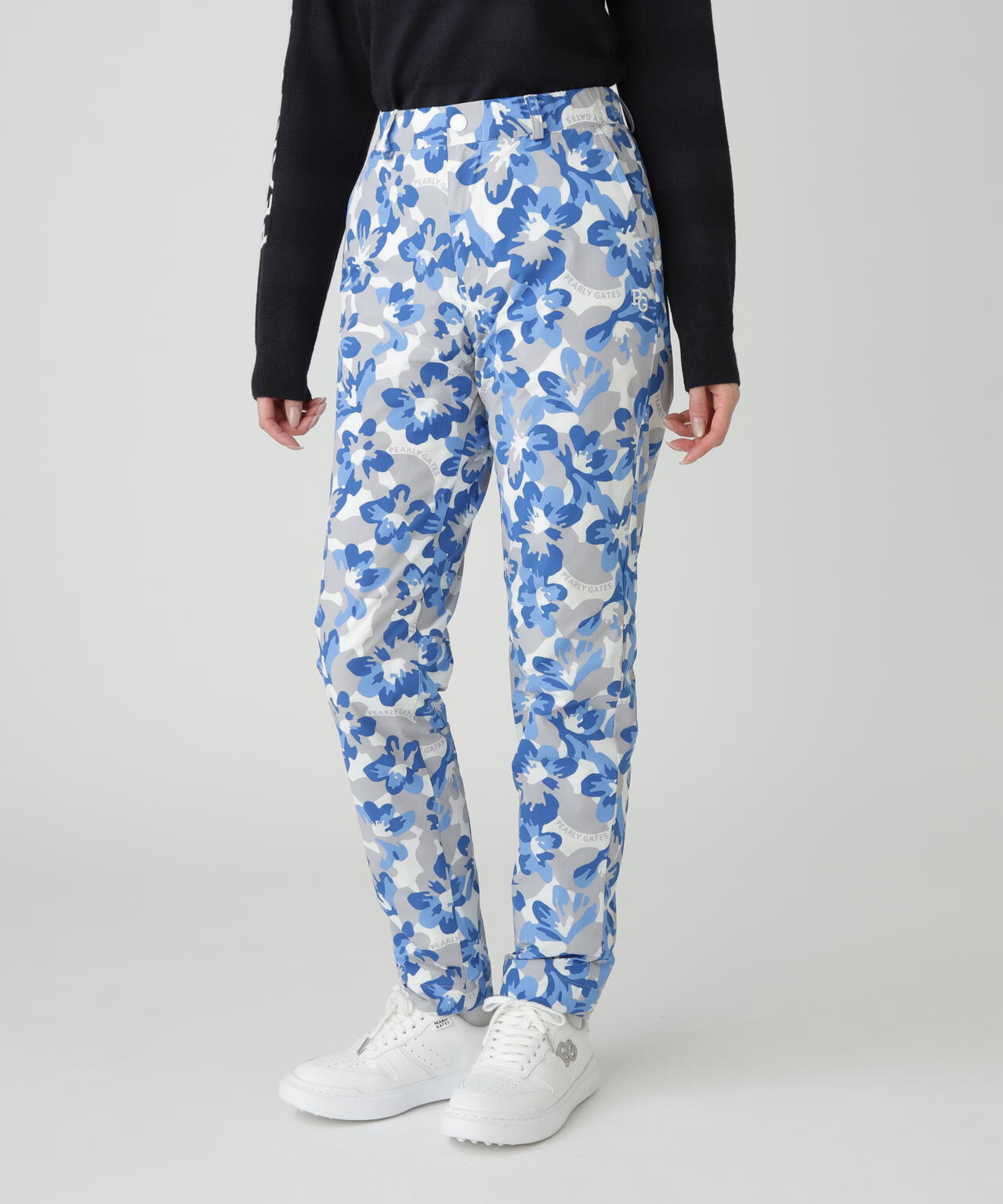 Peストレッチドビー中綿パンツ <ラフ花ロゴ小柄>