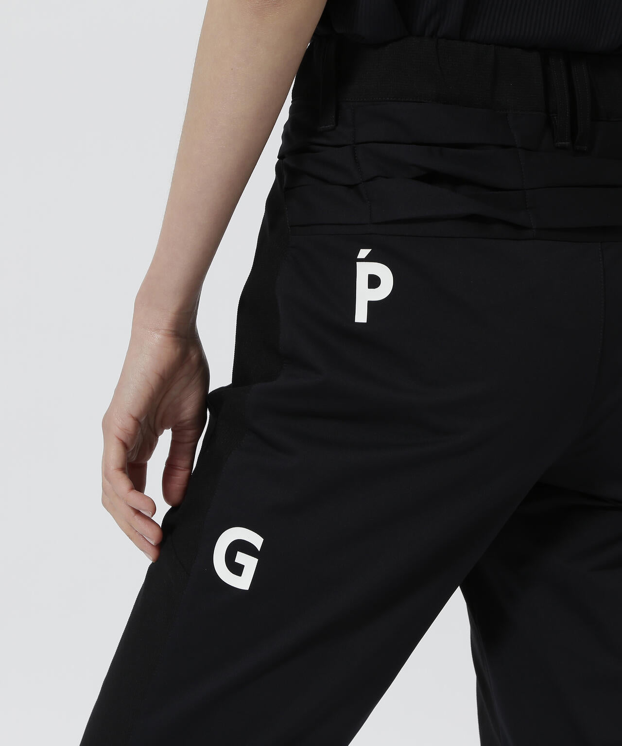 664b4a53-ada3-5b8c-a388-28007f1de3f3_Image