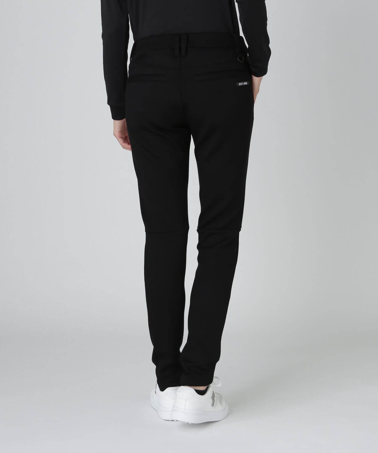 ダンボールパンツ