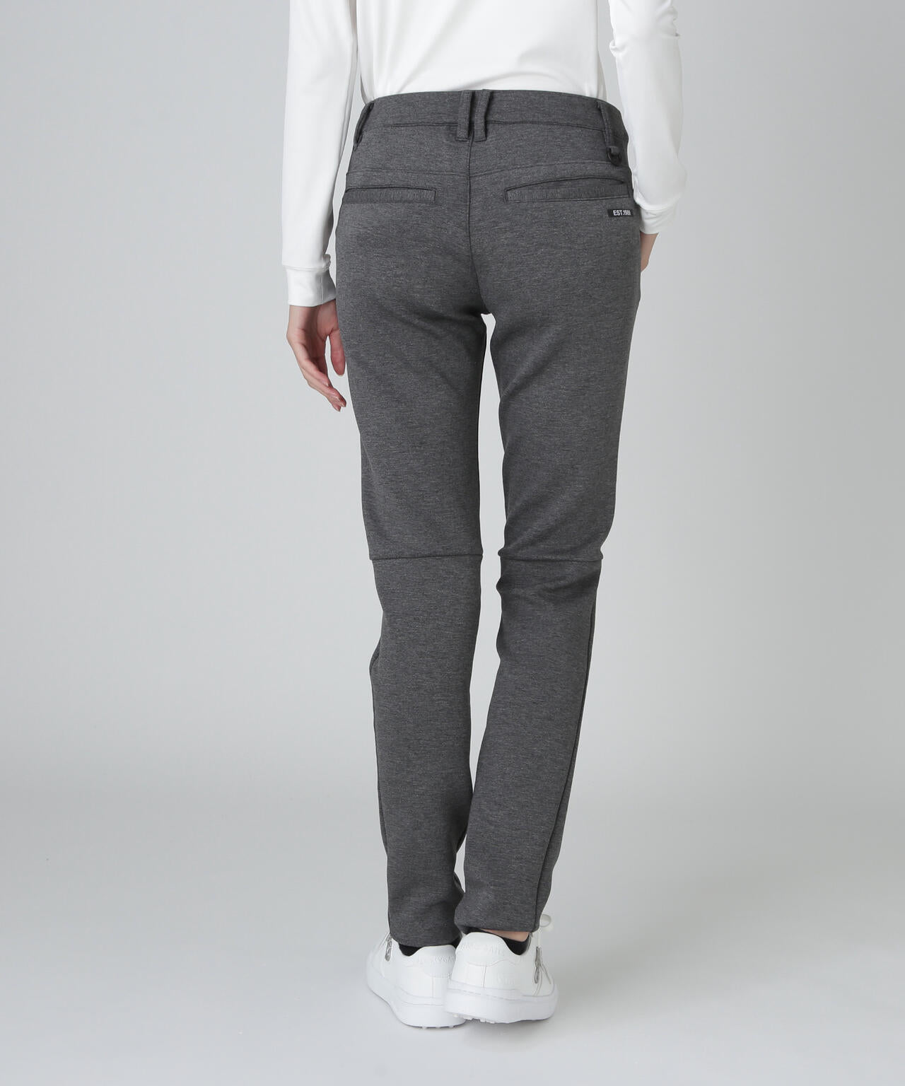 ダンボールパンツ