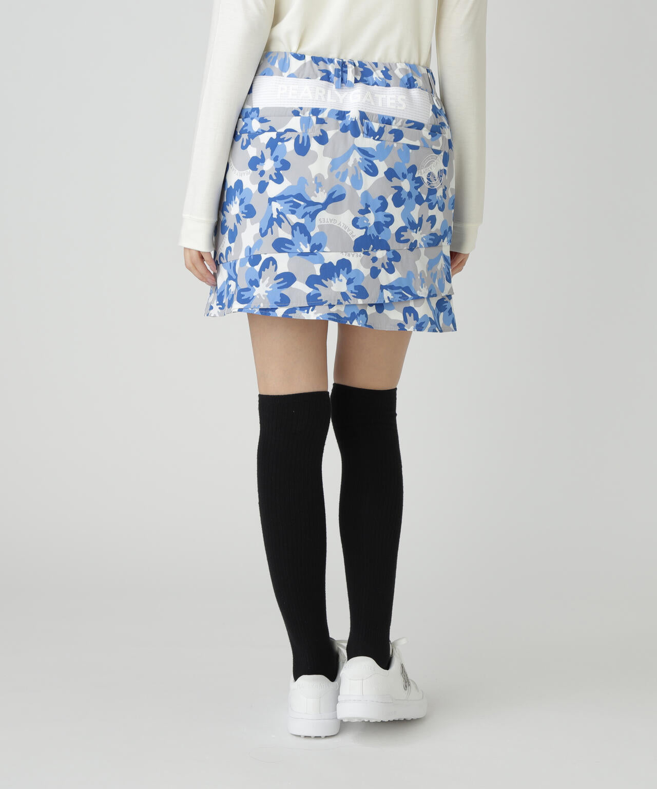 Peストレッチドビー中綿スカート <ラフ花ロゴ小柄>