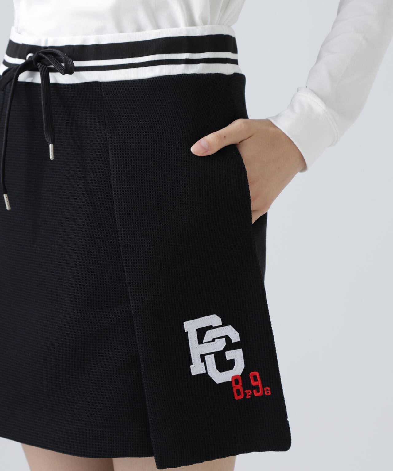 Peダンボールワッフルスカート