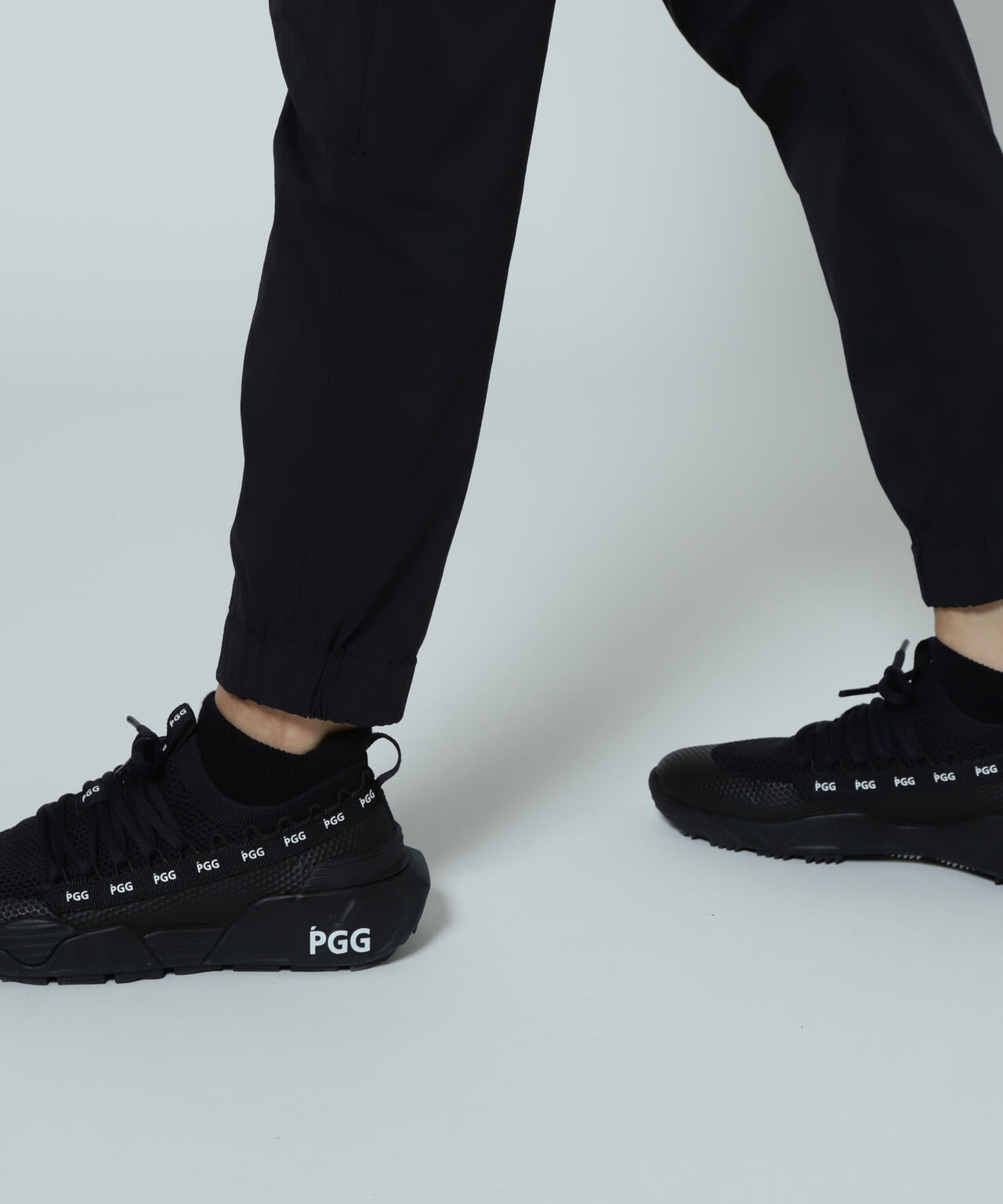 【PGG】【直営店舗&公式オンライン限定】Nyストレッチリップストップジョガーパンツ (LADIES)