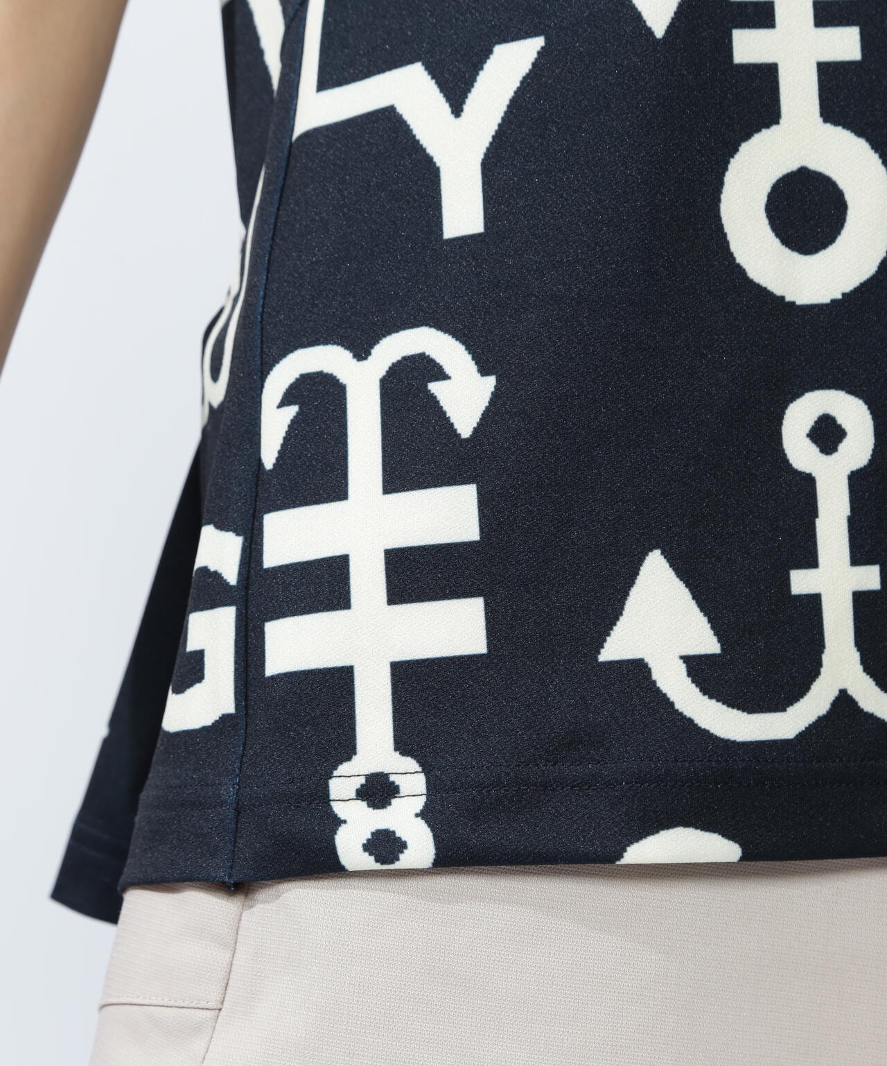 梨地半袖ポロシャツ <アンカーロゴ総柄>