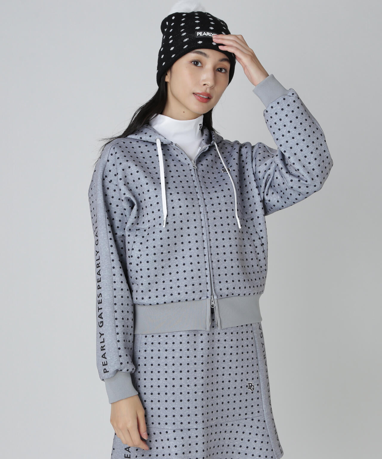 ダブルフェイス フルジップフーディ <ミニドット柄>