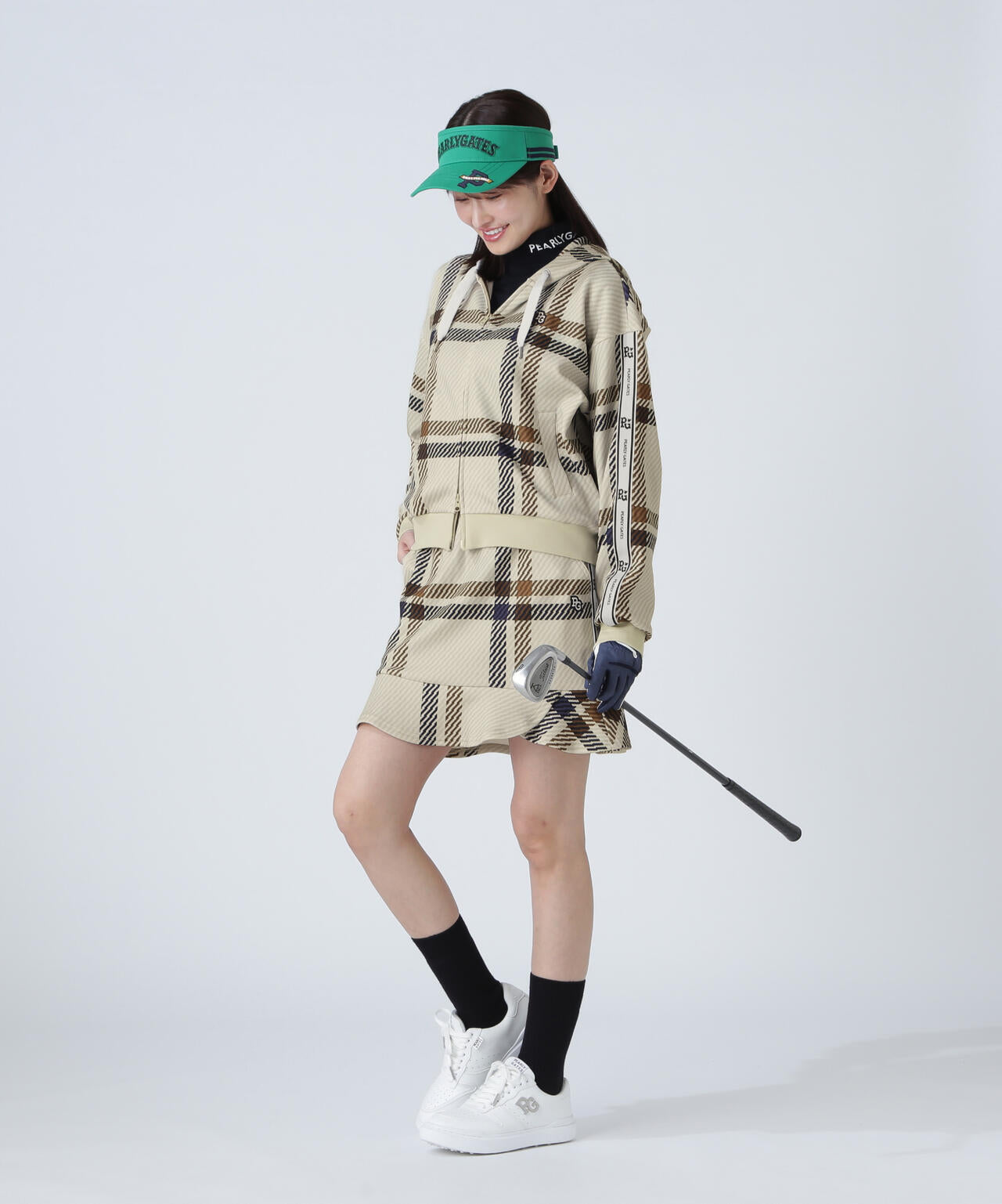 Peスパンダンボールメッシュフルジップフーディ