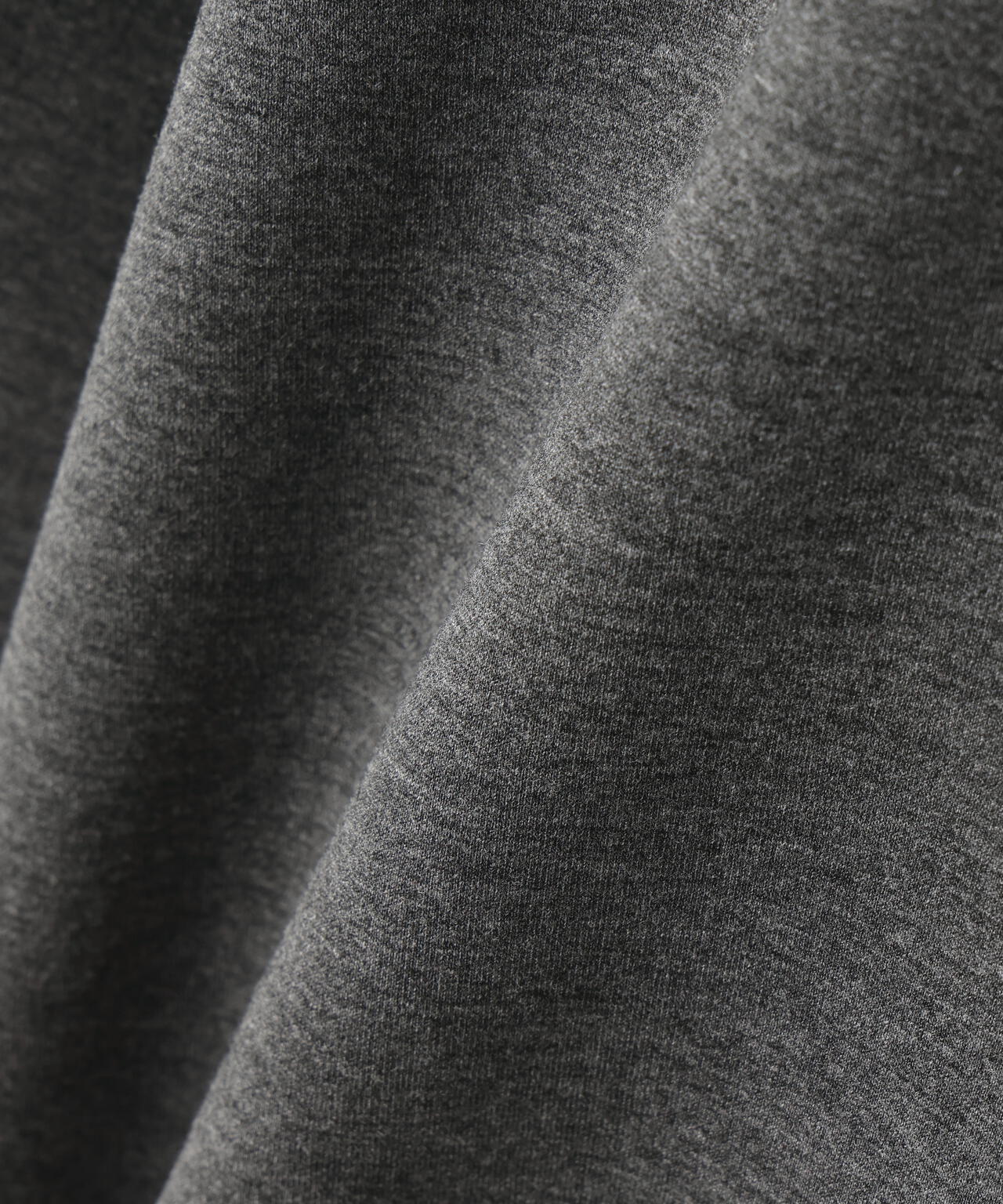 ダンボールフーディプルオーバー