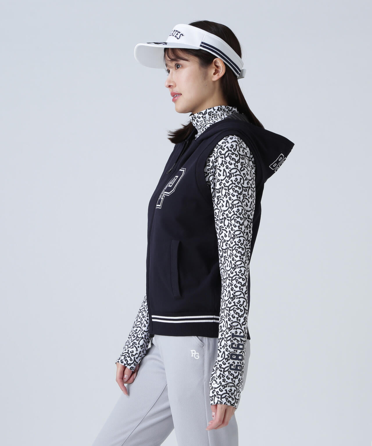 ジャガードリバーシブル フルジップフーディニットベスト