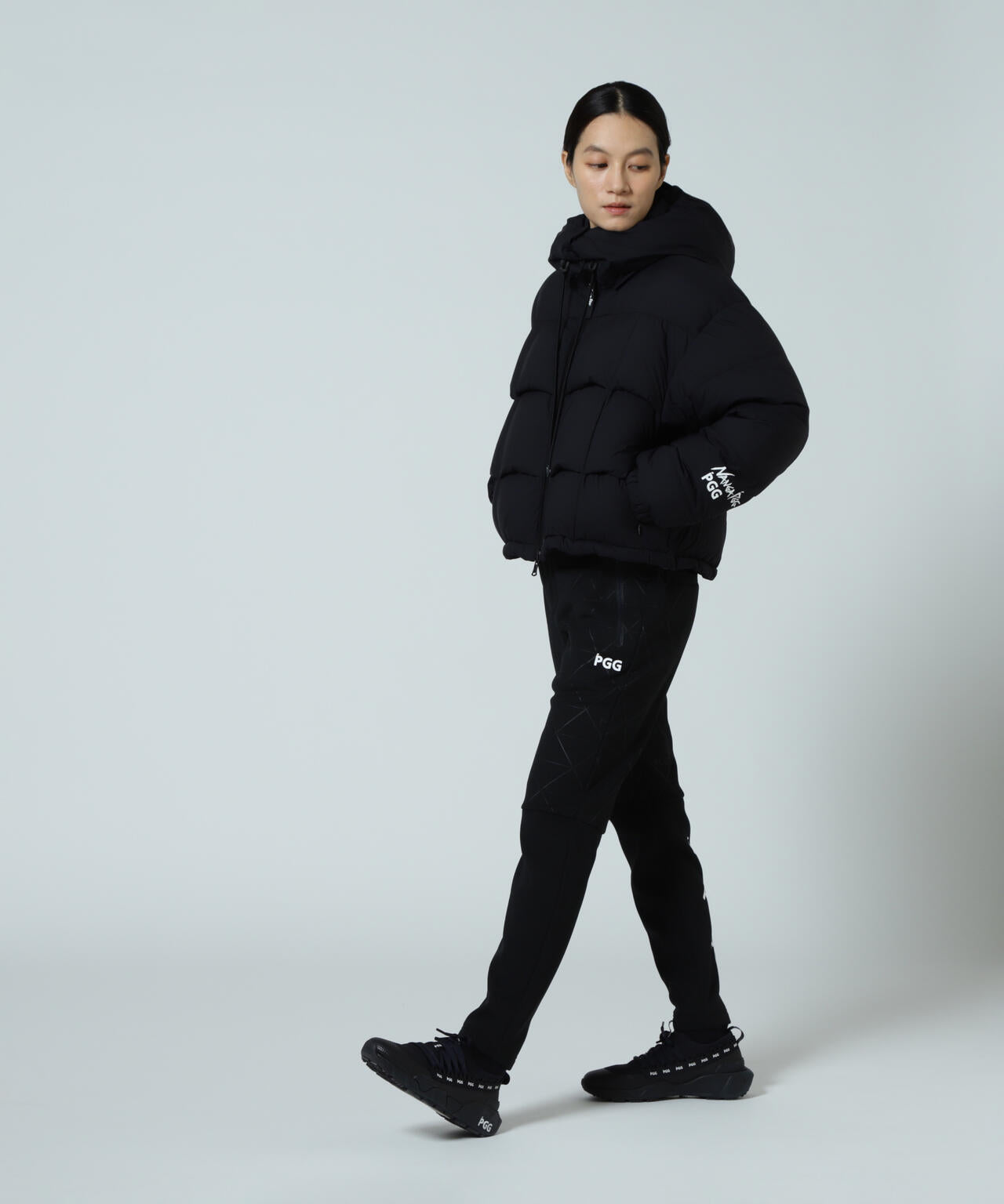 【PGG】【直営店舗&公式オンライン限定】NANGA×PGG Nyメカニカルストレッチダウンフーディブルゾン (LADIES)