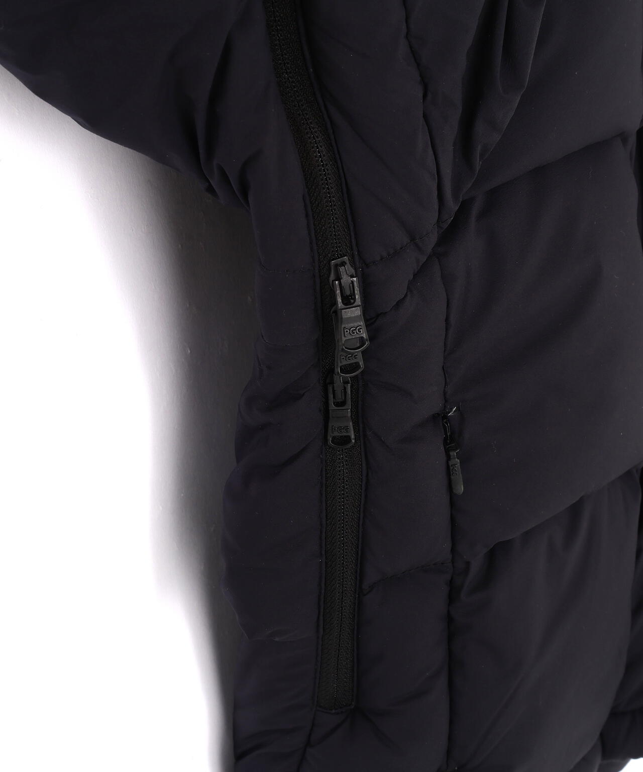 【PGG】【直営店舗&公式オンライン限定】NANGA×PGG Nyメカニカルストレッチダウンフーディブルゾン (LADIES)