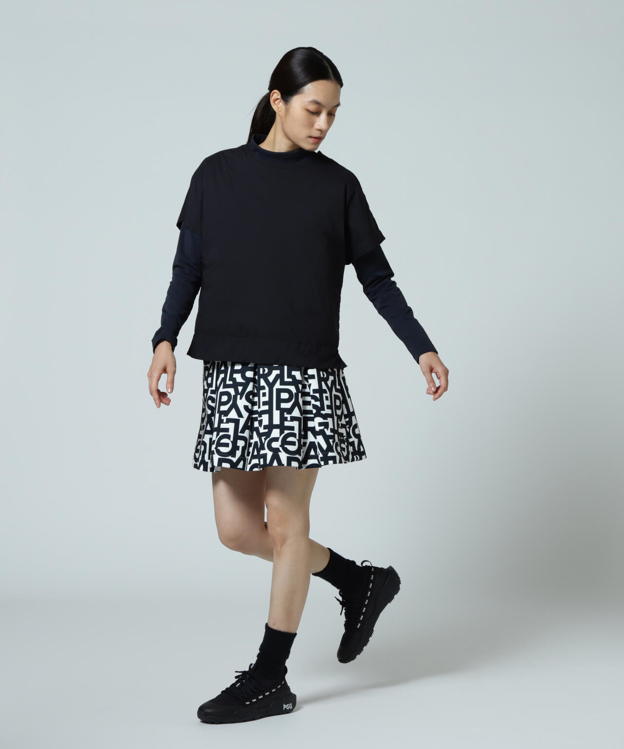 【PGG】【直営店舗&公式オンライン限定】NANGA×PGG Nyメカニカルストレッチ半袖スニードTシャツ (LADIES)