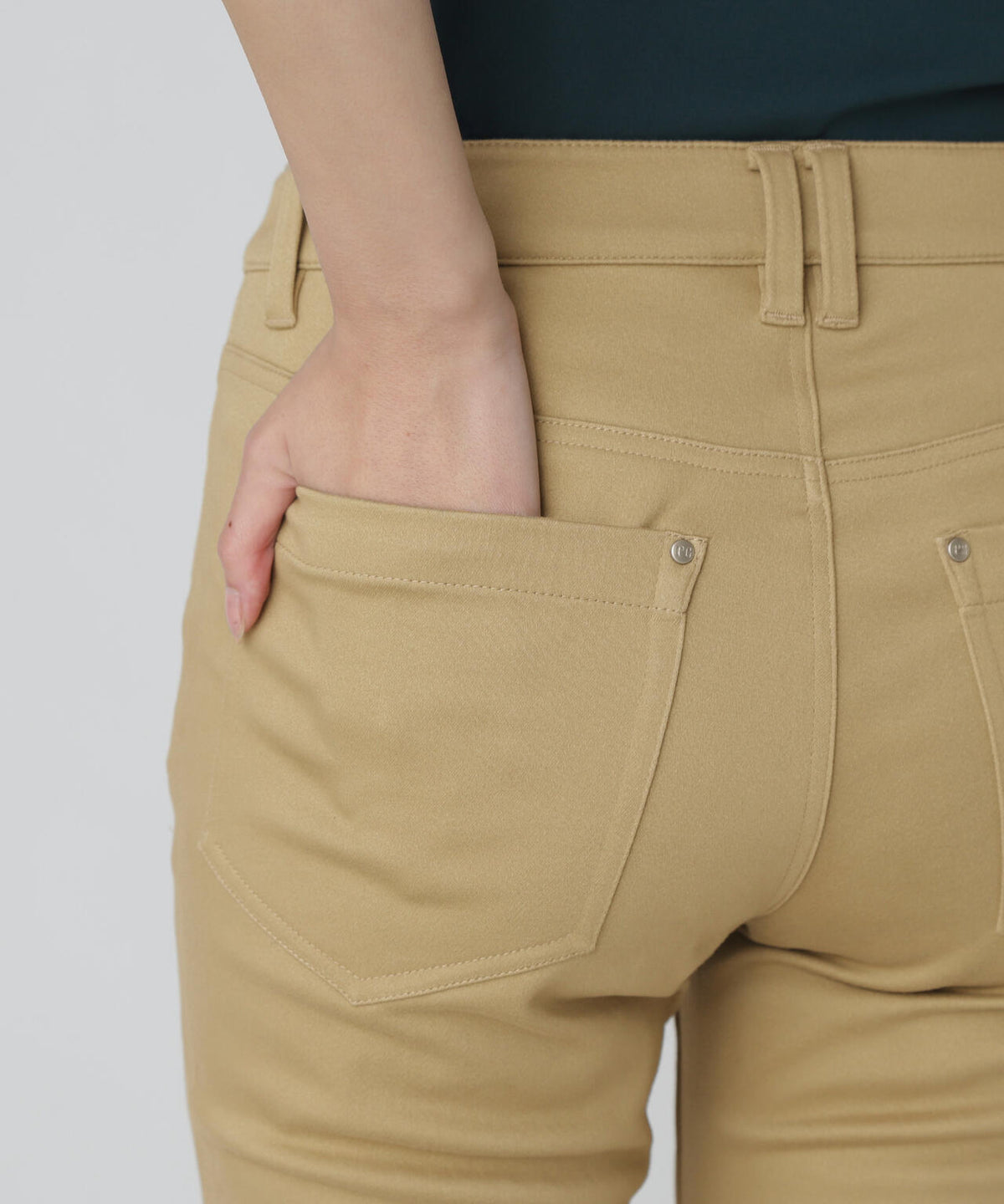ストレッチサテン表スエードピーチパンツ