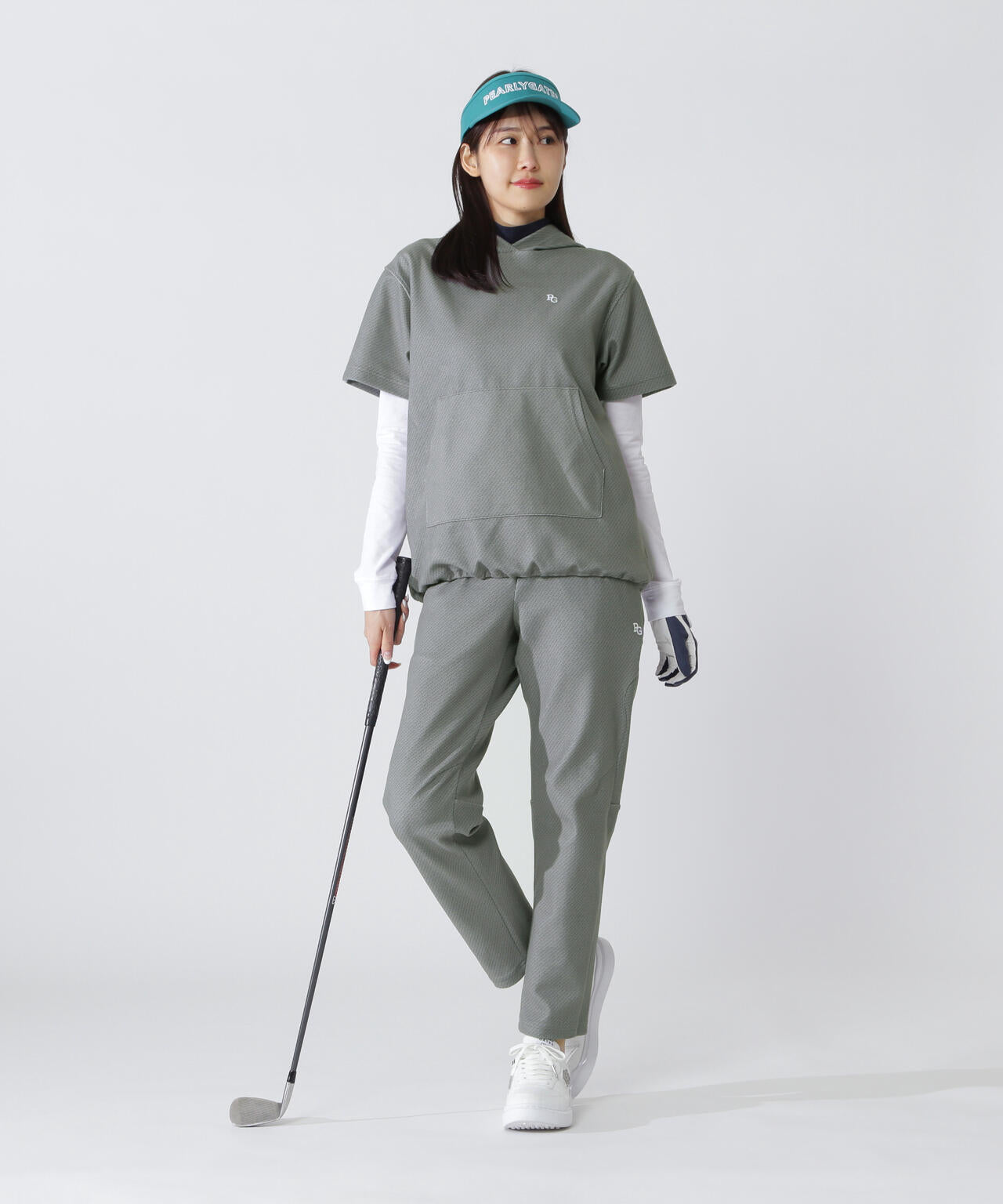 ストレッチフリースパンツ <ロゴ総柄>