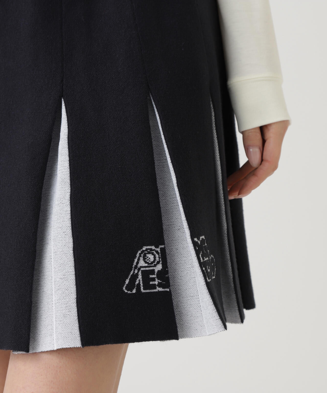 14GダブルJQ×ワッペン風ニットプリーツスカート