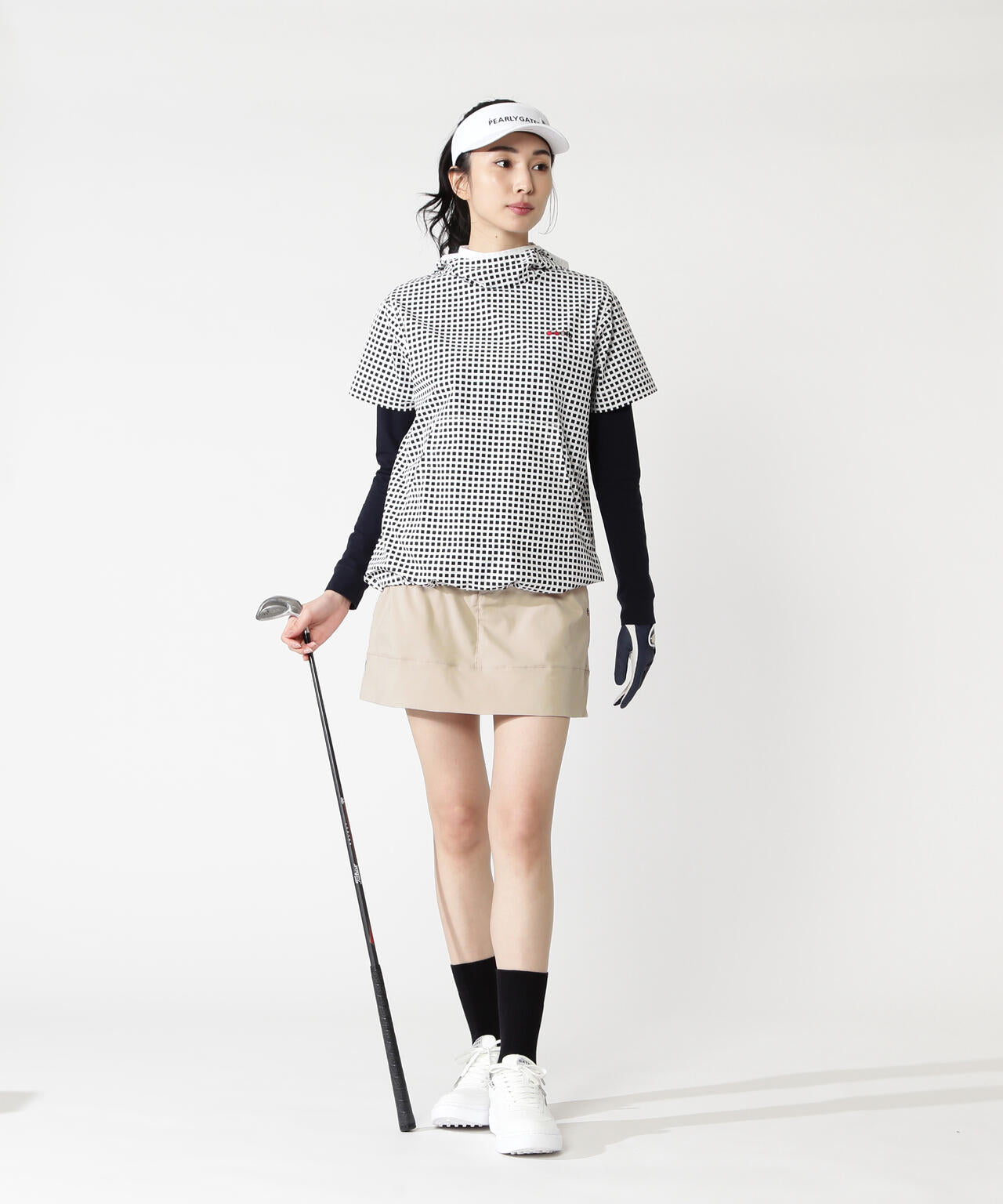 T:171cm/B:77/W:59・H:87 着用サイズ:1