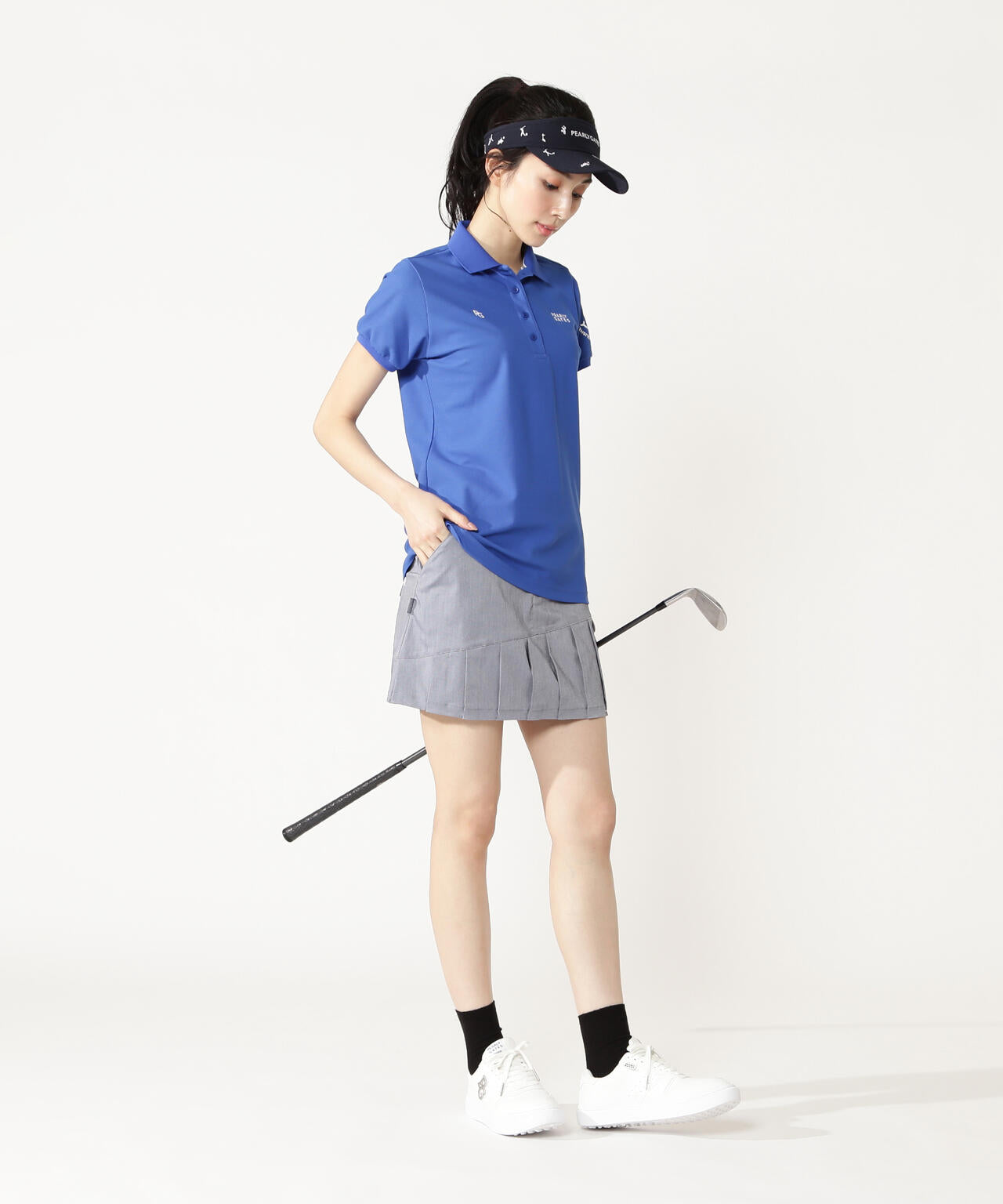 T:171cm/B:77/W:59・H:87 着用サイズ:1