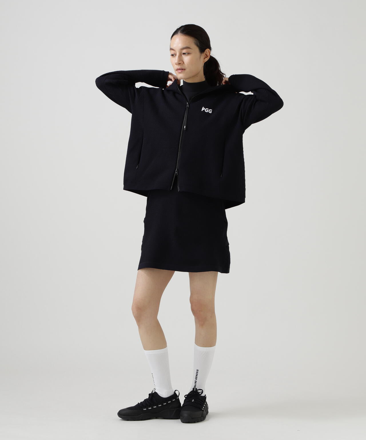 【PGG】【直営店舗&公式オンライン限定】ポリエステルヤーンmmフルジップフーディニットブルゾン (LADIES)