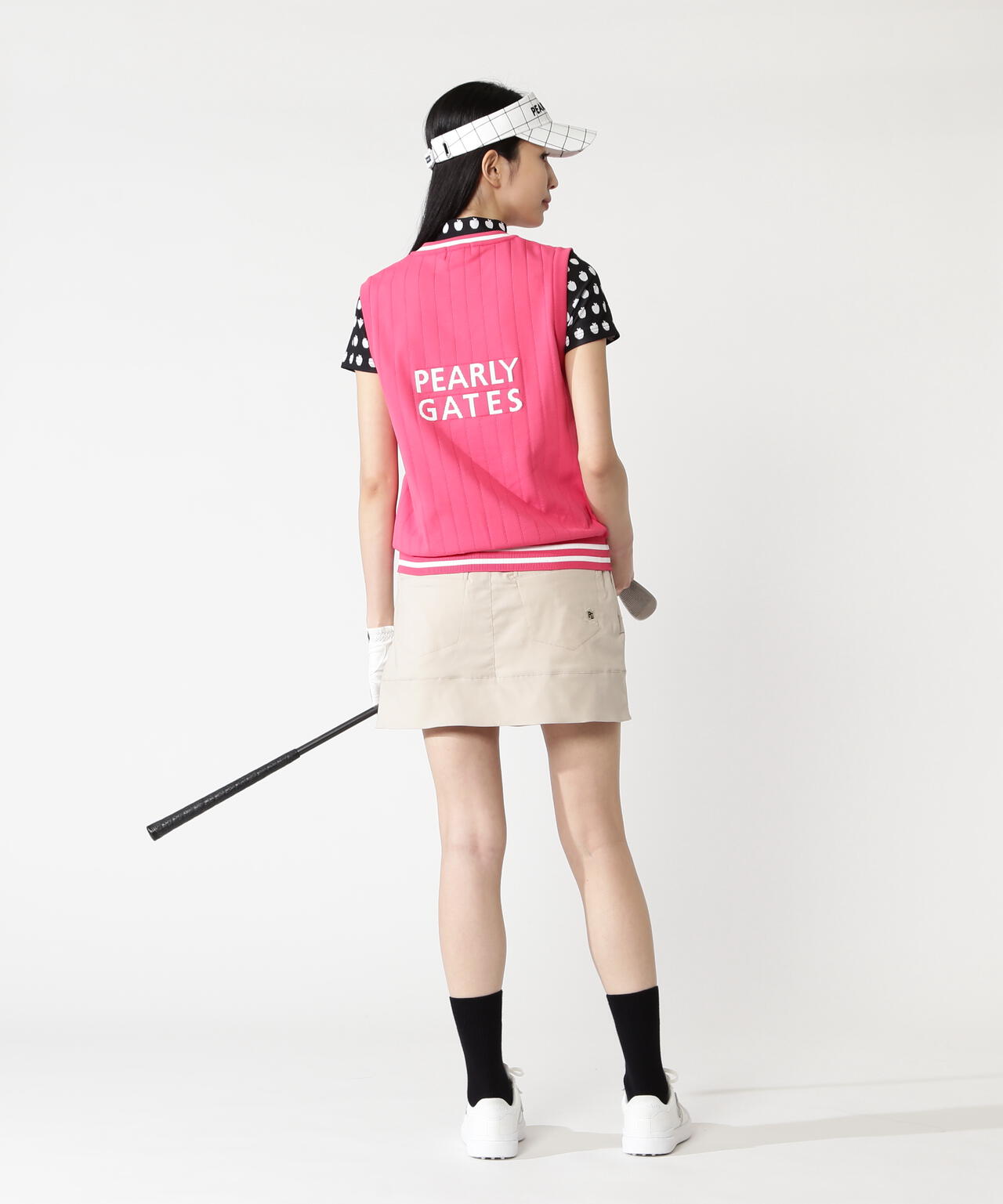 T:171cm/B:77/W:59・H:87 着用サイズ:1