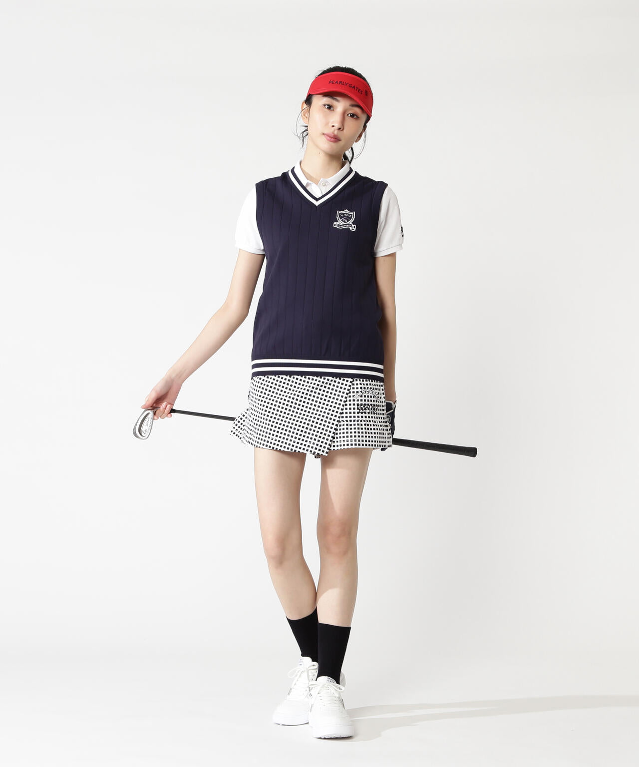 T:171cm/B:77/W:59・H:87 着用サイズ:1