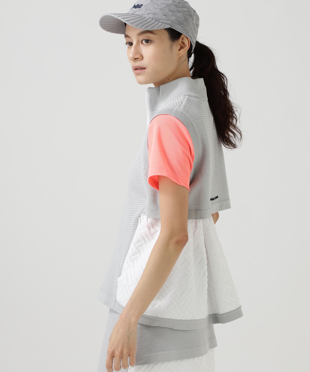 165cm/B:77cm/W:57cm/H:79cm 着用サイズ:1