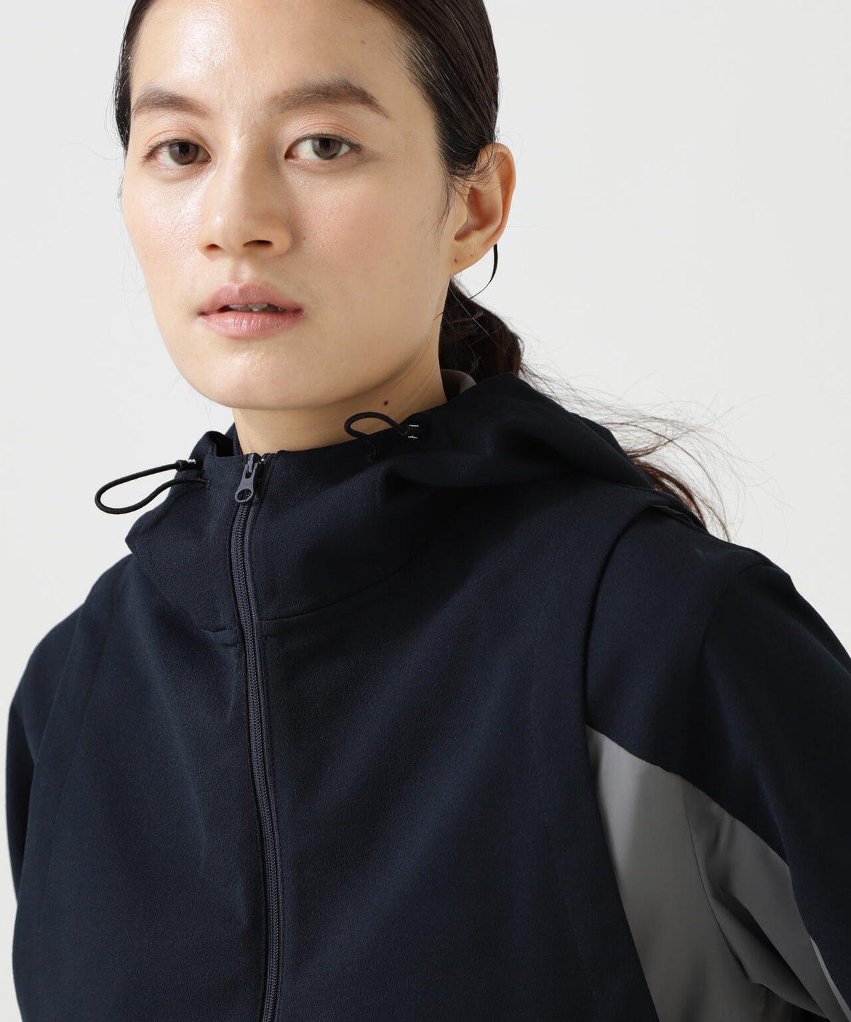165cm/B:77cm/W:57cm/H:79cm 着用サイズ:1