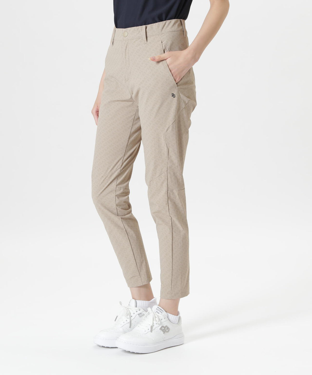 ナイロンストレッチKAZEパンツ <ロゴ総柄>