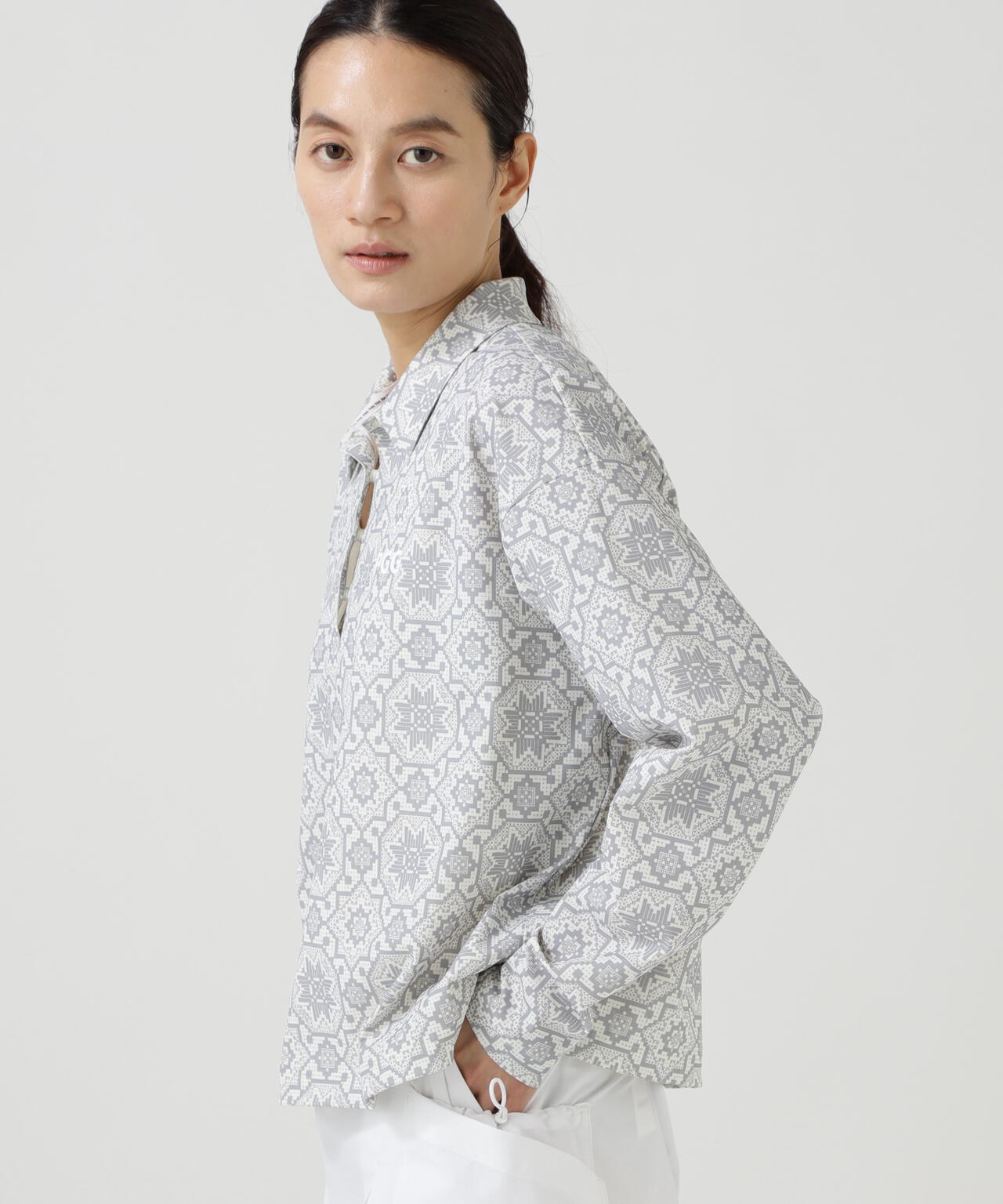 165cm/B:77cm/W:57cm/H:79cm 着用サイズ:1