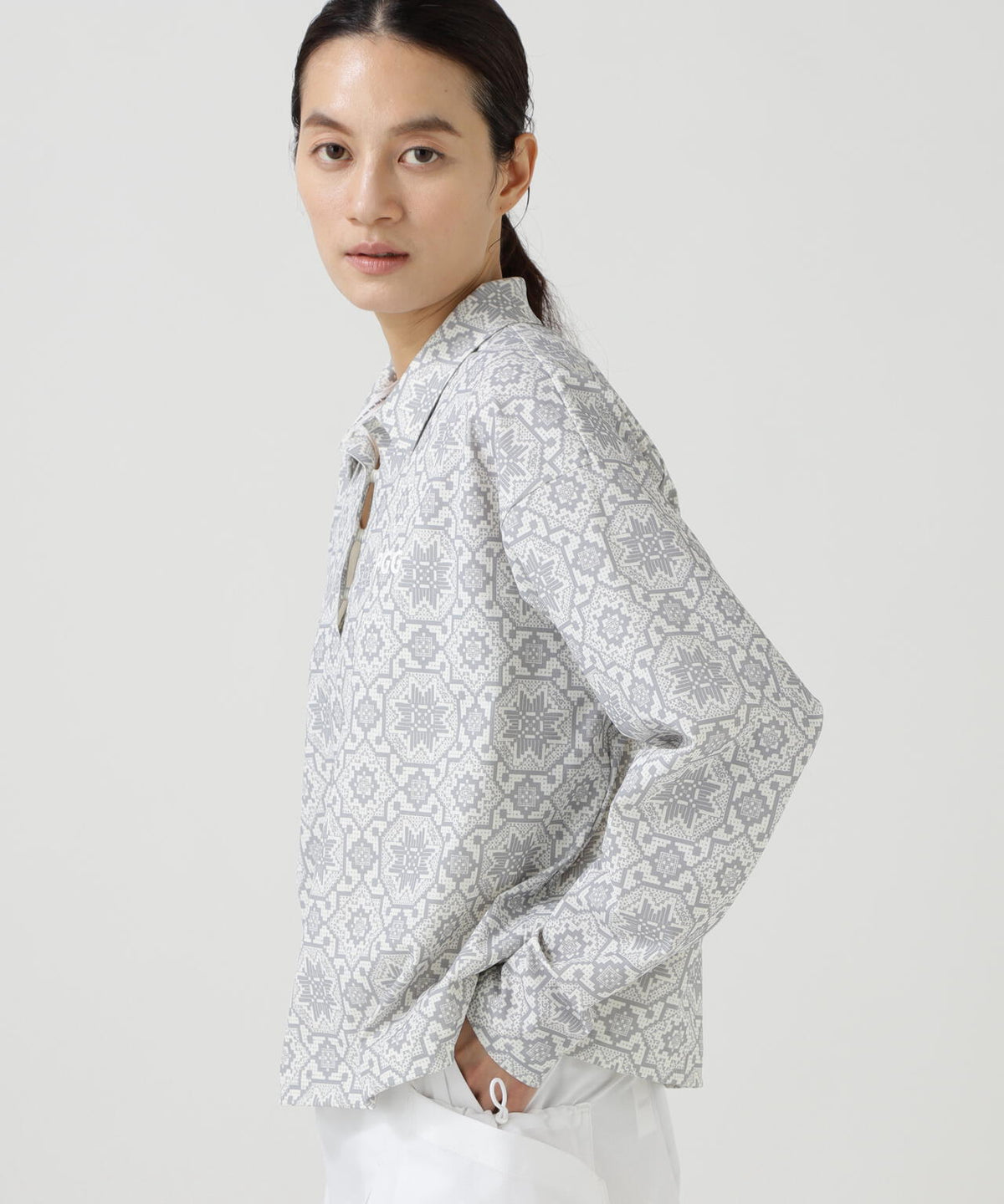 165cm/B:77cm/W:57cm/H:79cm 着用サイズ:1