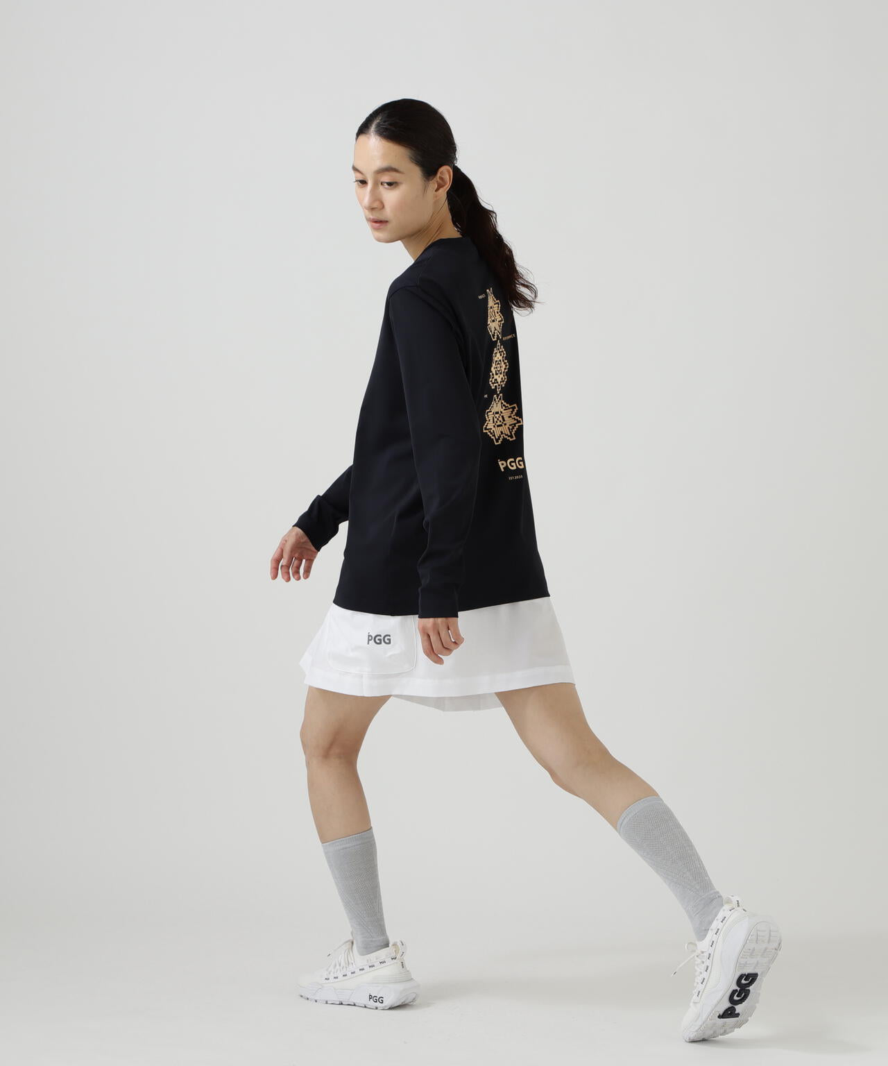 165cm/B:77cm/W:57cm/H:79cm 着用サイズ:1