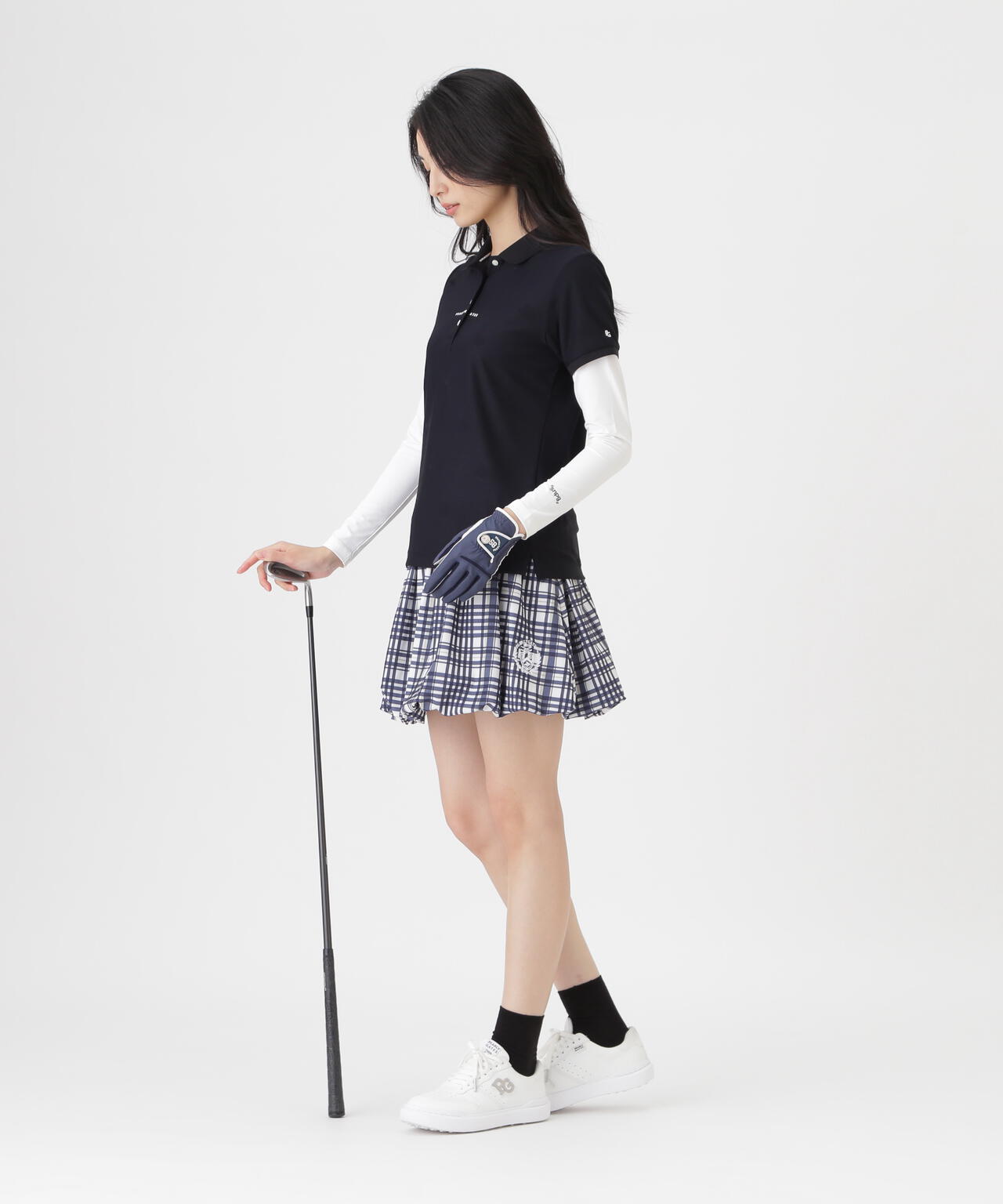 T:171cm/B:77/W:59・H:87 着用サイズ:1