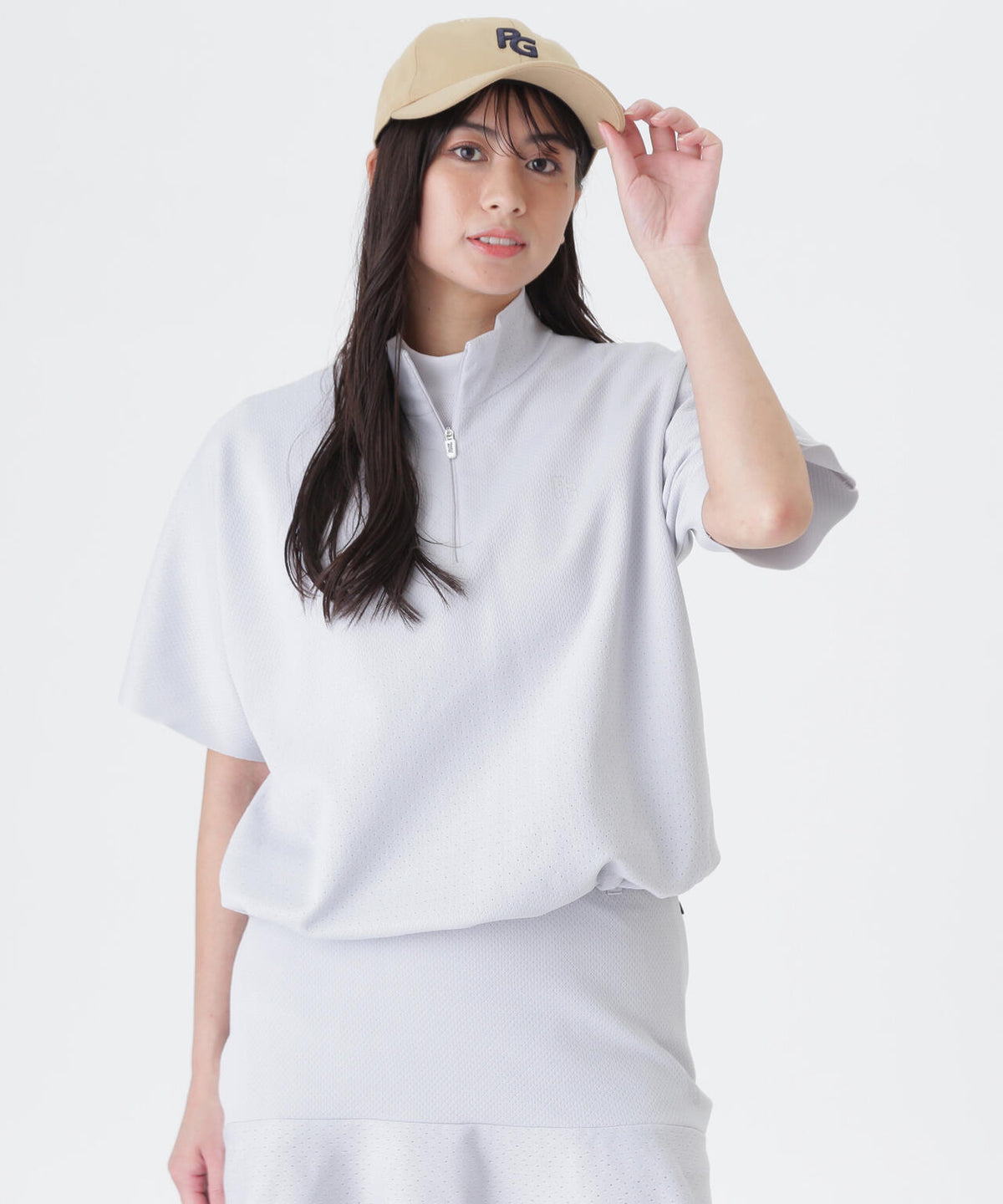168cm/B:84cm/W:61cm/H:90cm 着用サイズ:1