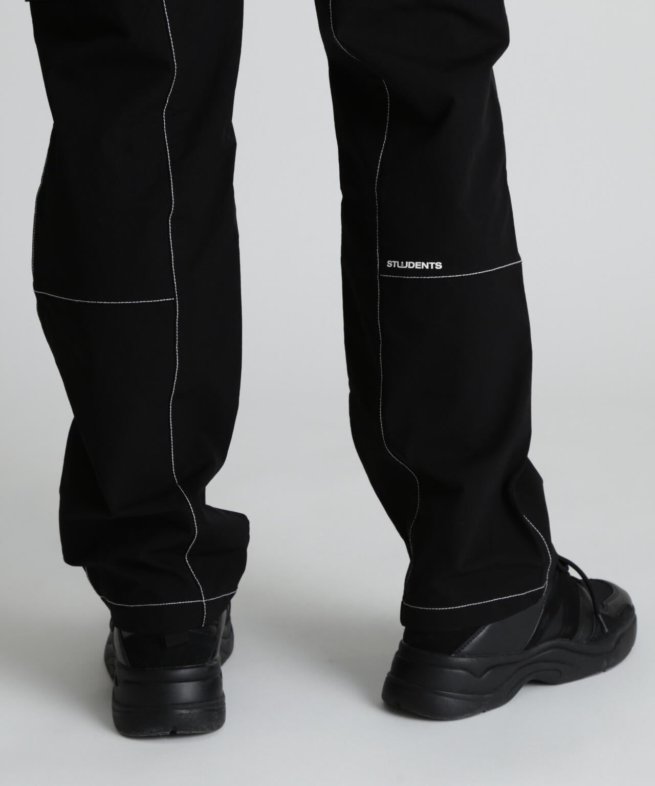 6d90e533-a300-591b-82e1-394ededf43f7_Image