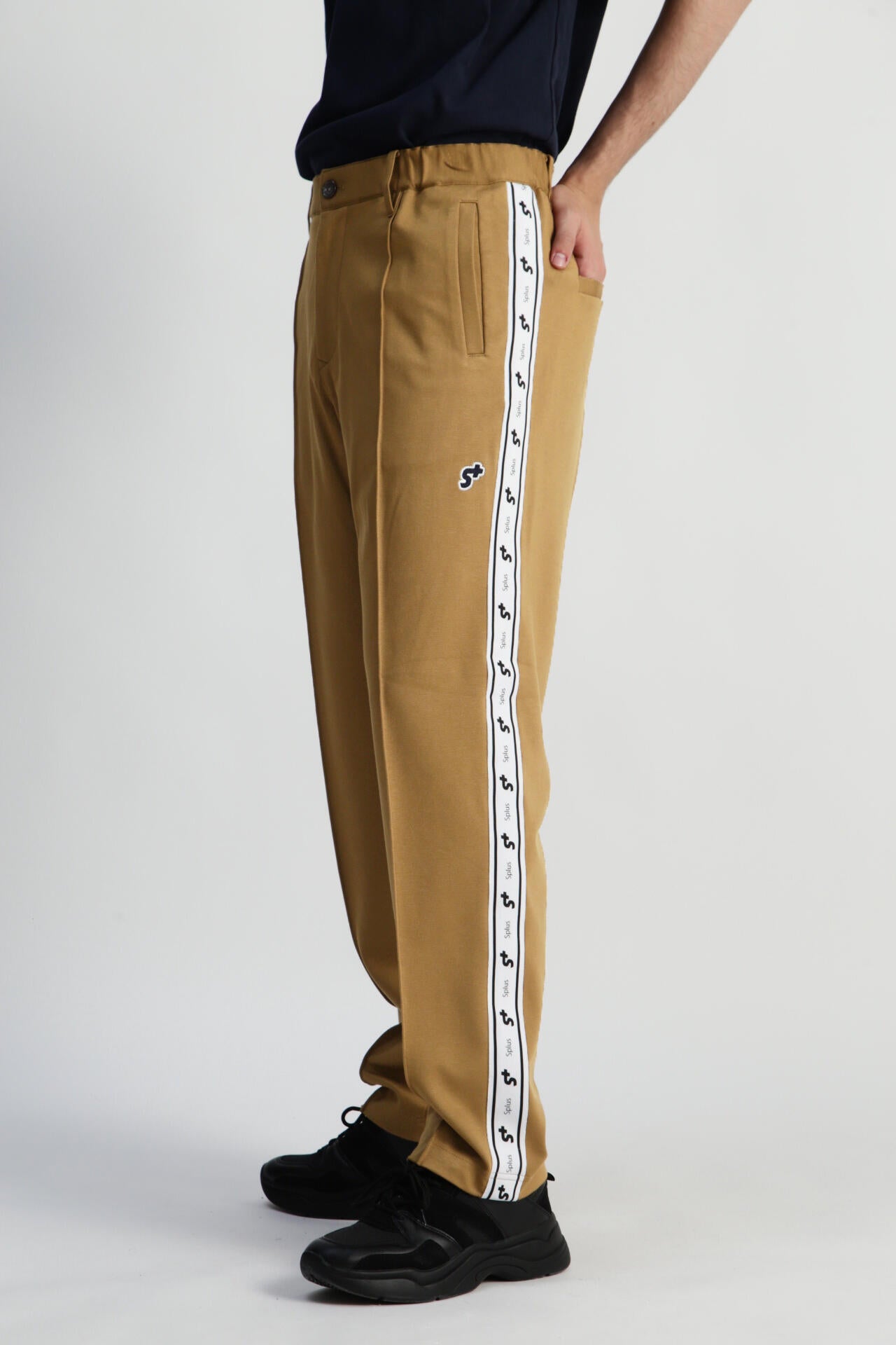 89ba5863-ff74-5d2d-b390-66c4b8ec8fbd_Image