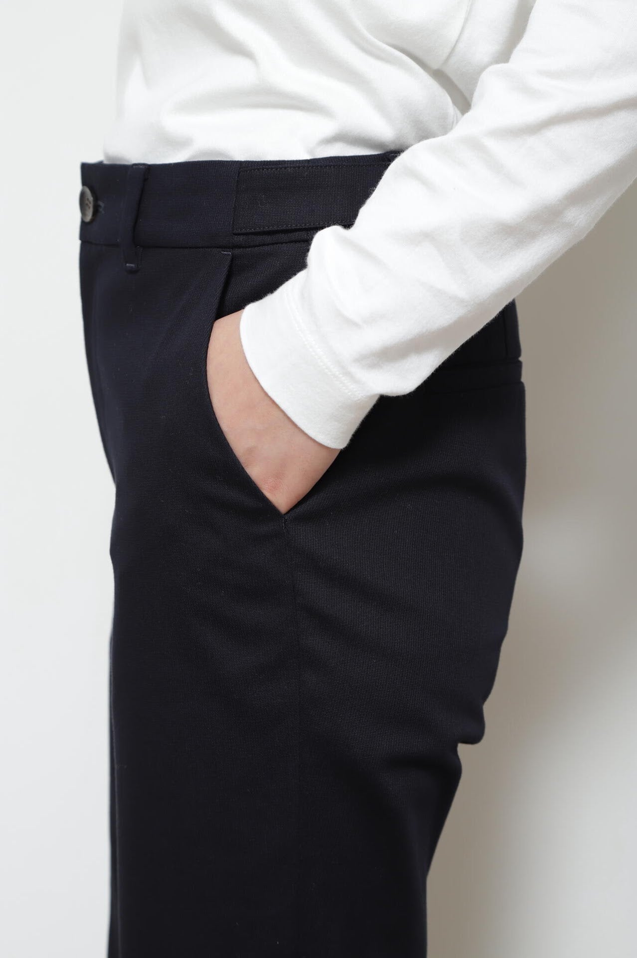 ピケストレッチテーパードパンツ