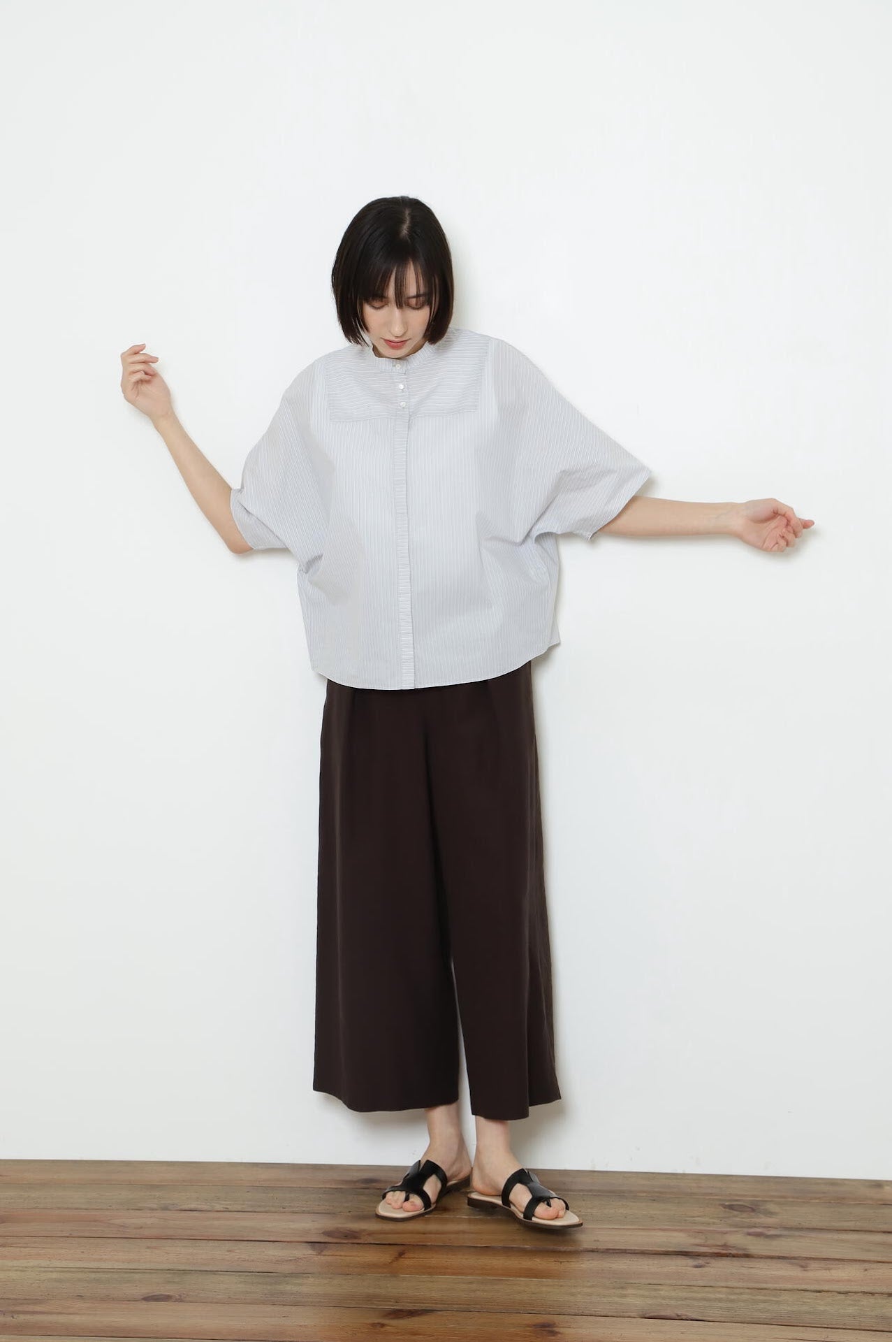 PEレーヨンリネンセミワイドパンツ
