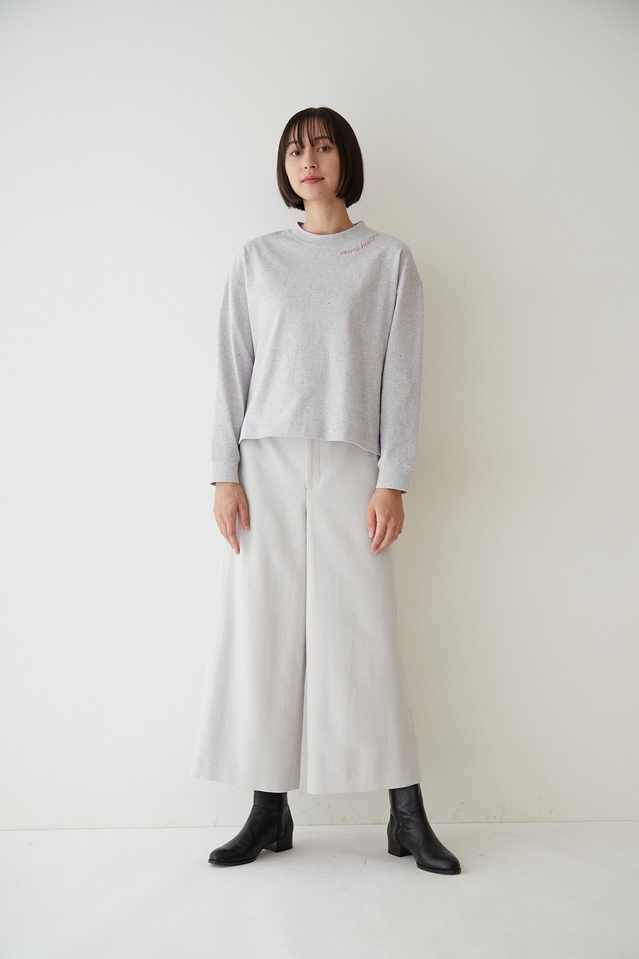 セミ梳毛ツイルパンツ(オフィシャルサイト限定”丈長めあり”)