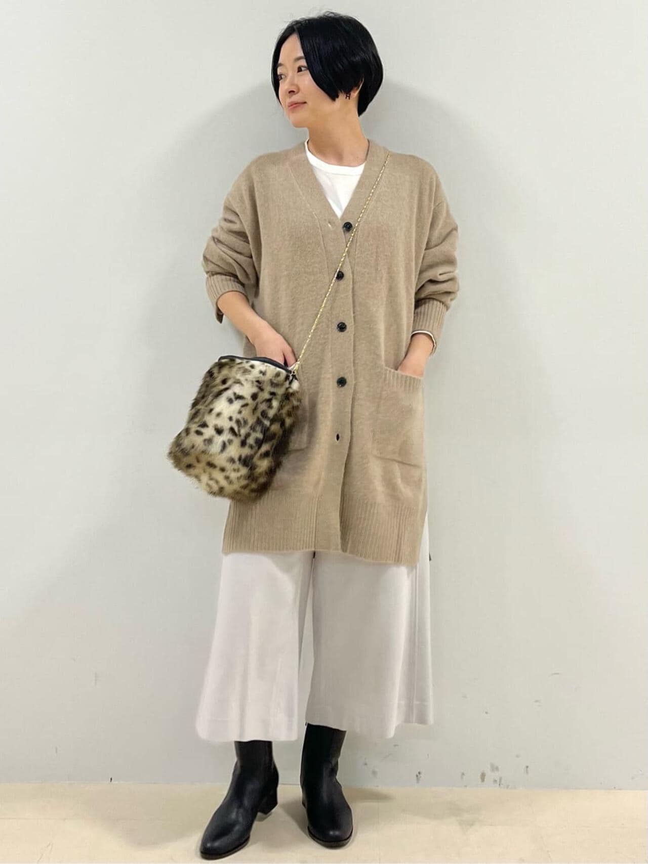 セミ梳毛ツイルパンツ(オフィシャルサイト限定”丈長めあり”)
