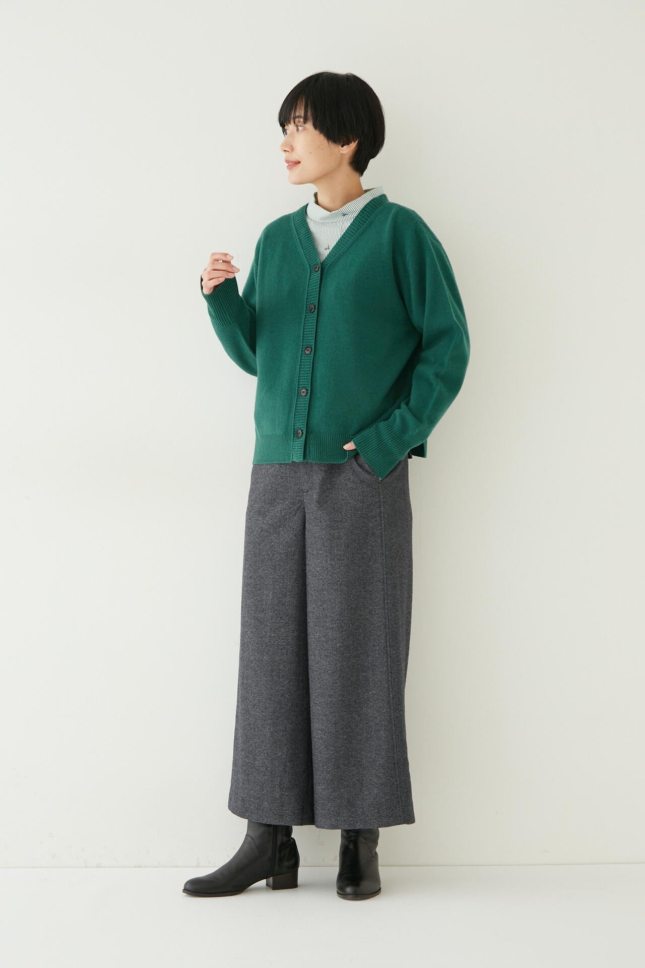 セミ梳毛ツイルパンツ(オフィシャルサイト限定”丈長めあり”)