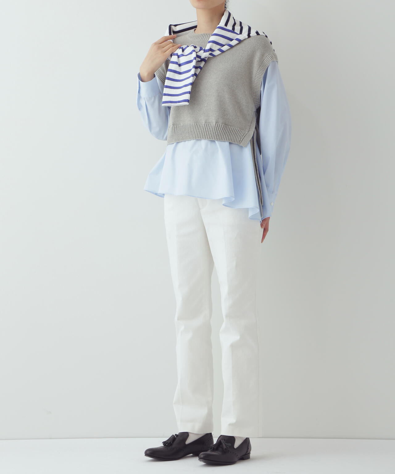 【WEB限定サイズ】スッキリ細身フレアパンツ