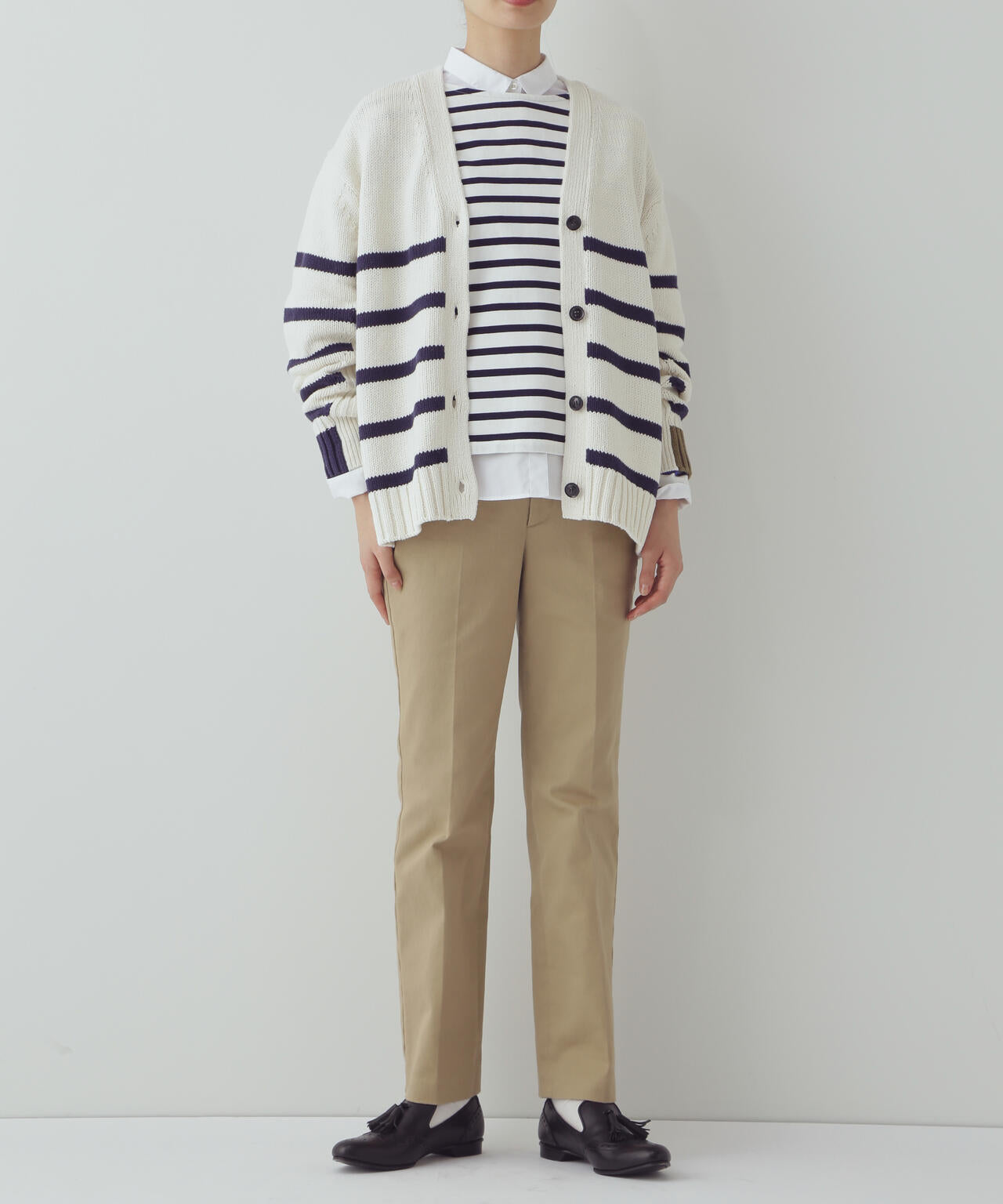 【WEB限定サイズ】スッキリ細身フレアパンツ