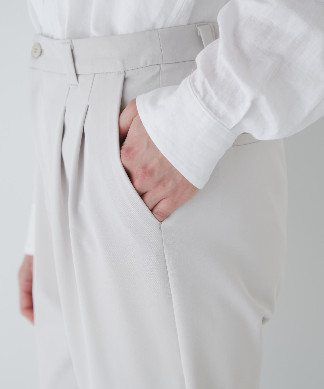 【WEB限定サイズ】2WAYスリムテーパードパンツ