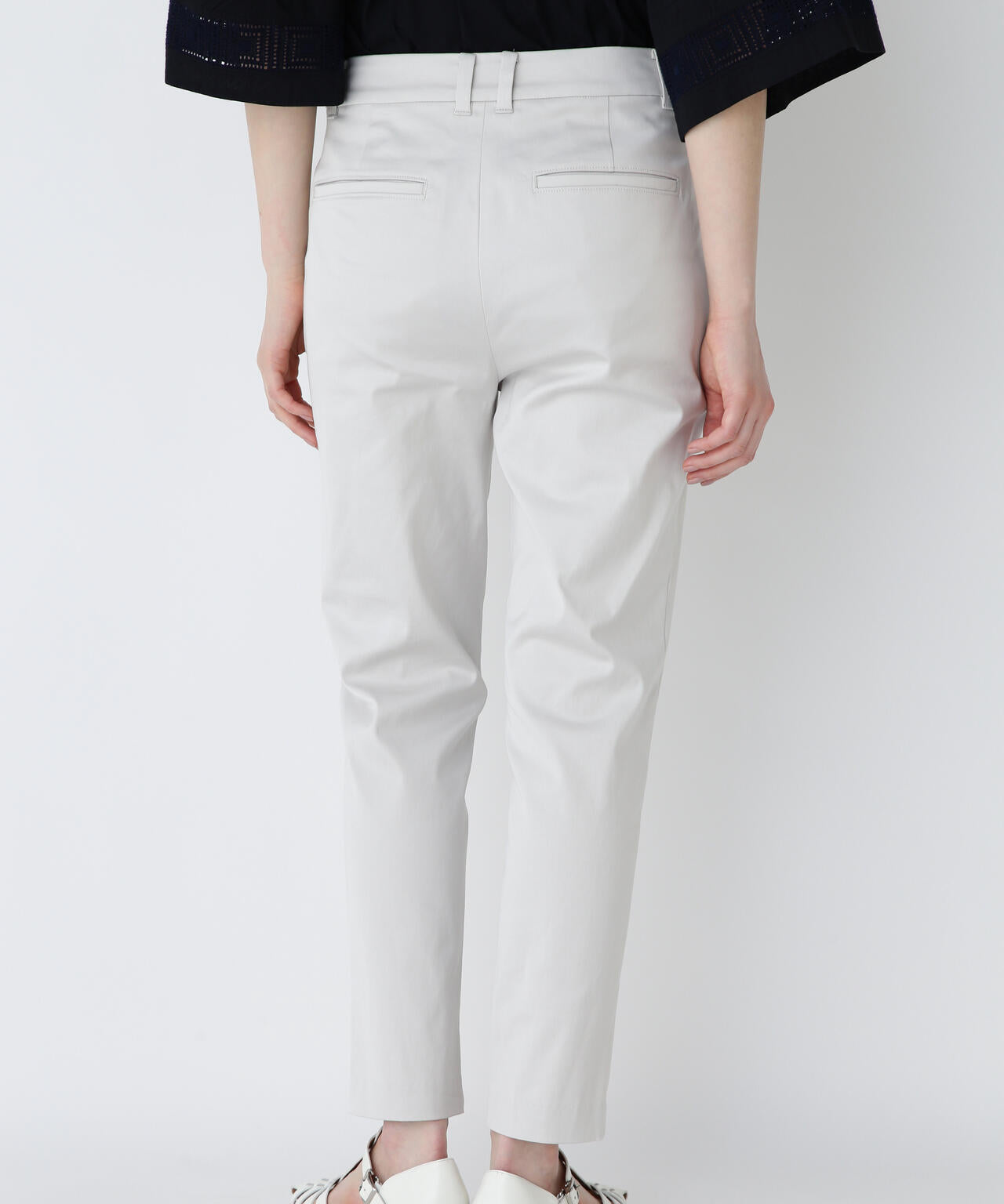 【WEB限定サイズ】サテンストレッチスリムパンツ