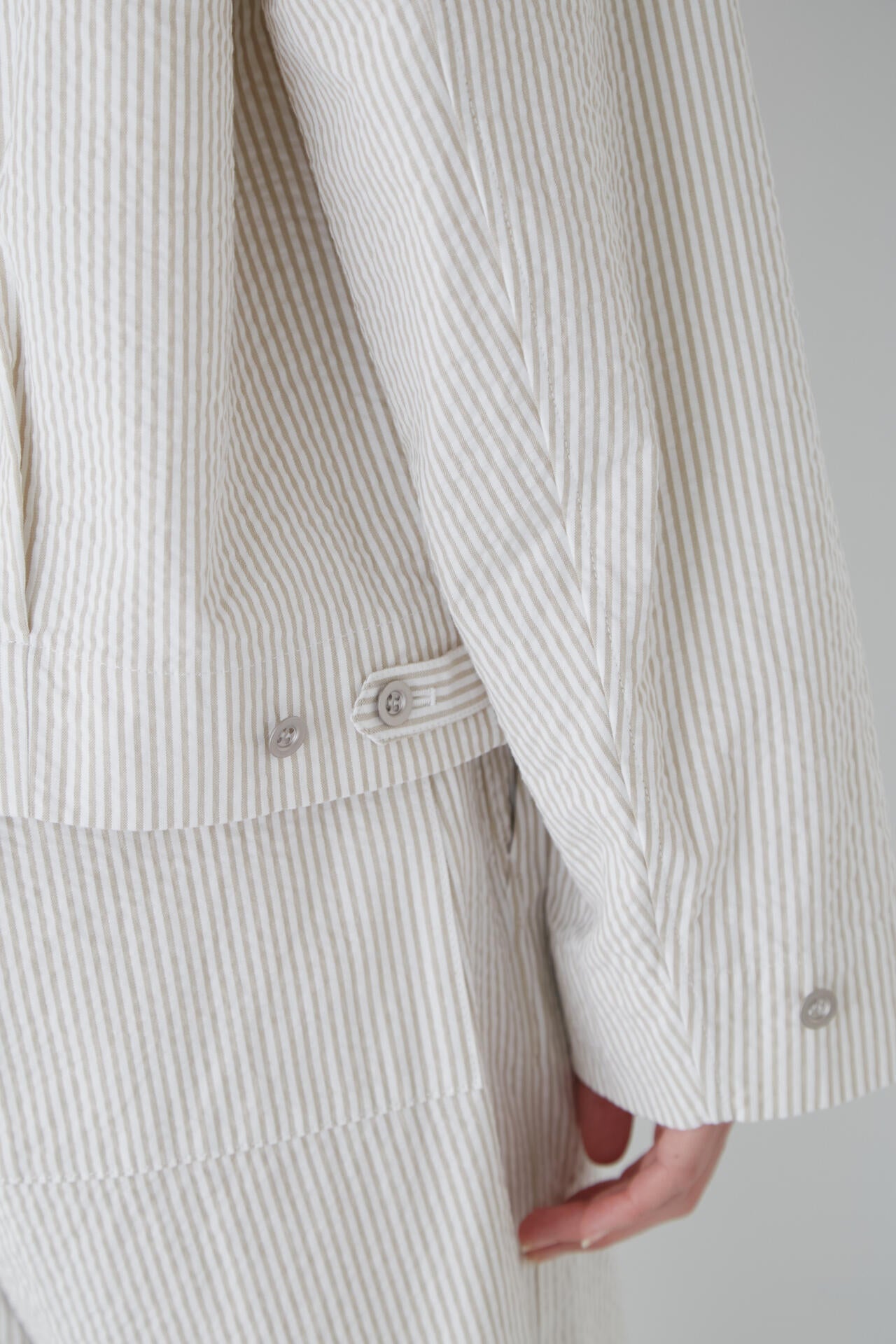 2d634133-0dcd-5363-9a48-2c9587923b6b_Image