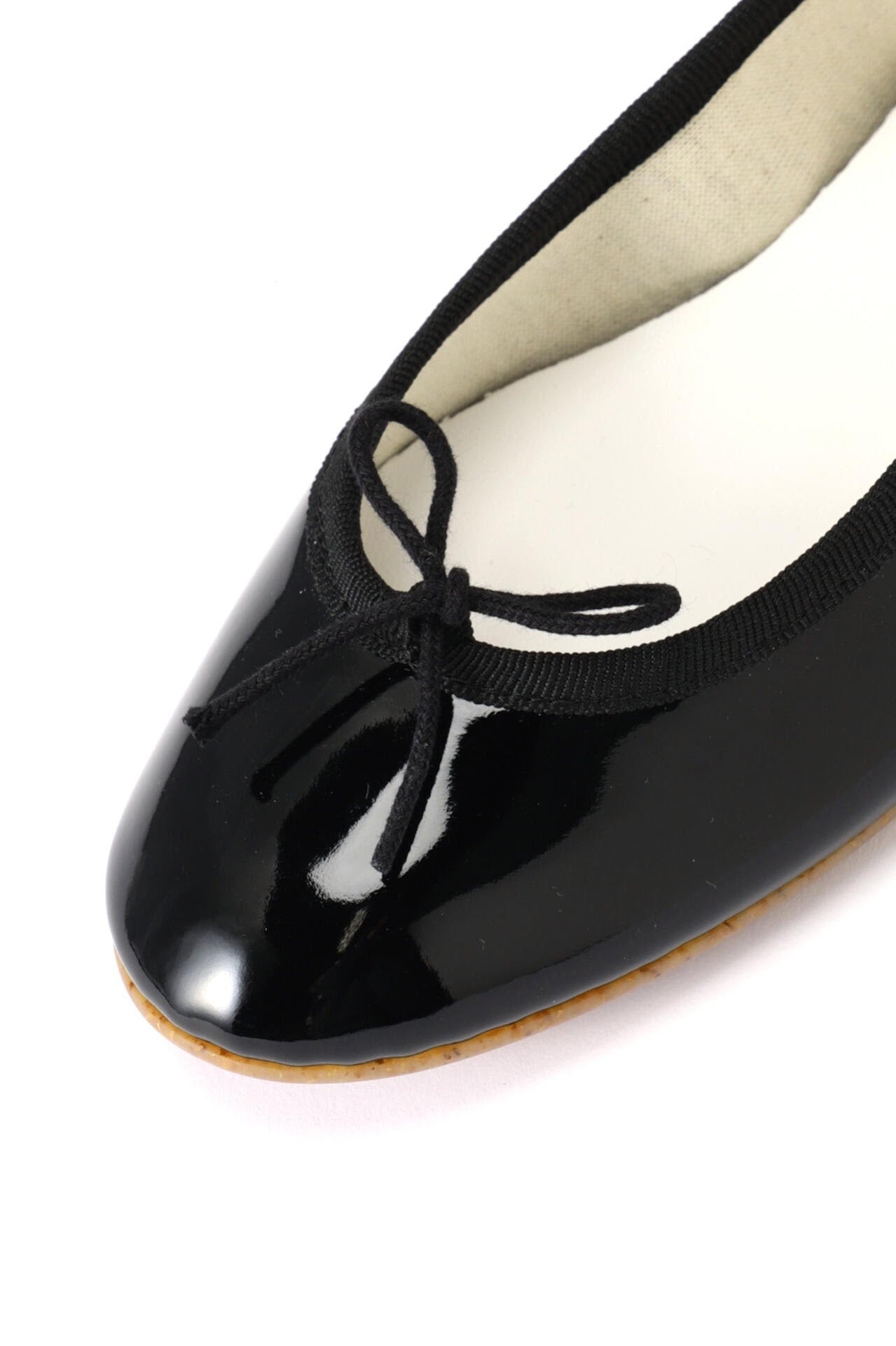 4ba728e0-a0c3-5558-8a95-515f10c4ce5a_Image